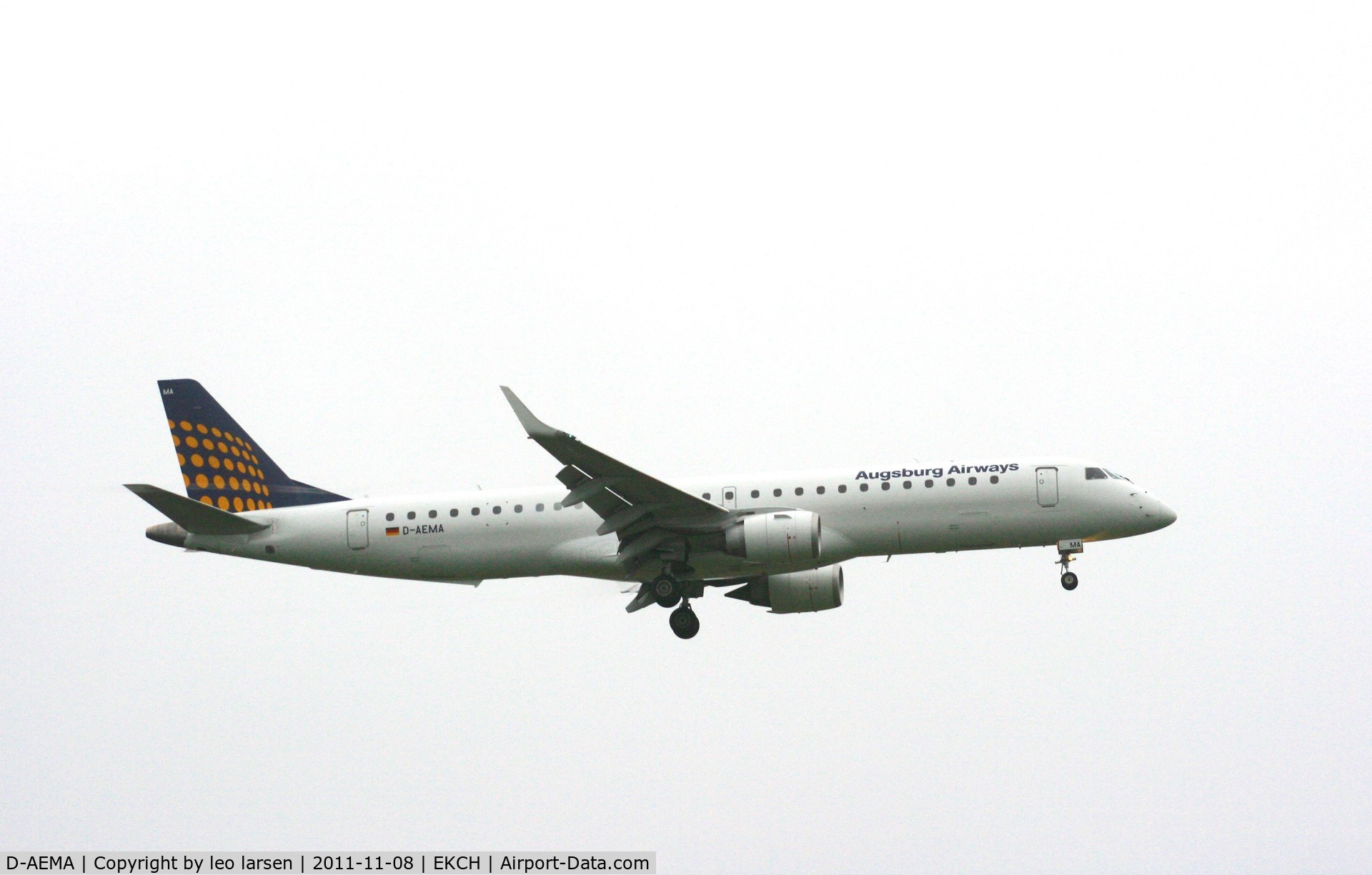 D-AEMA, 2009 Embraer 195LR (ERJ-190-200LR) C/N 19000290, Copenhagen 8.11.2011