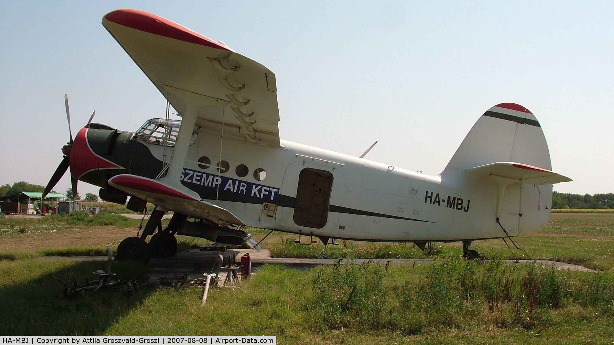 HA-MBJ, 1975 PZL-Mielec An-2R C/N 1G166-28, Nagyszénás agricultural airport and take-off field, Hungary