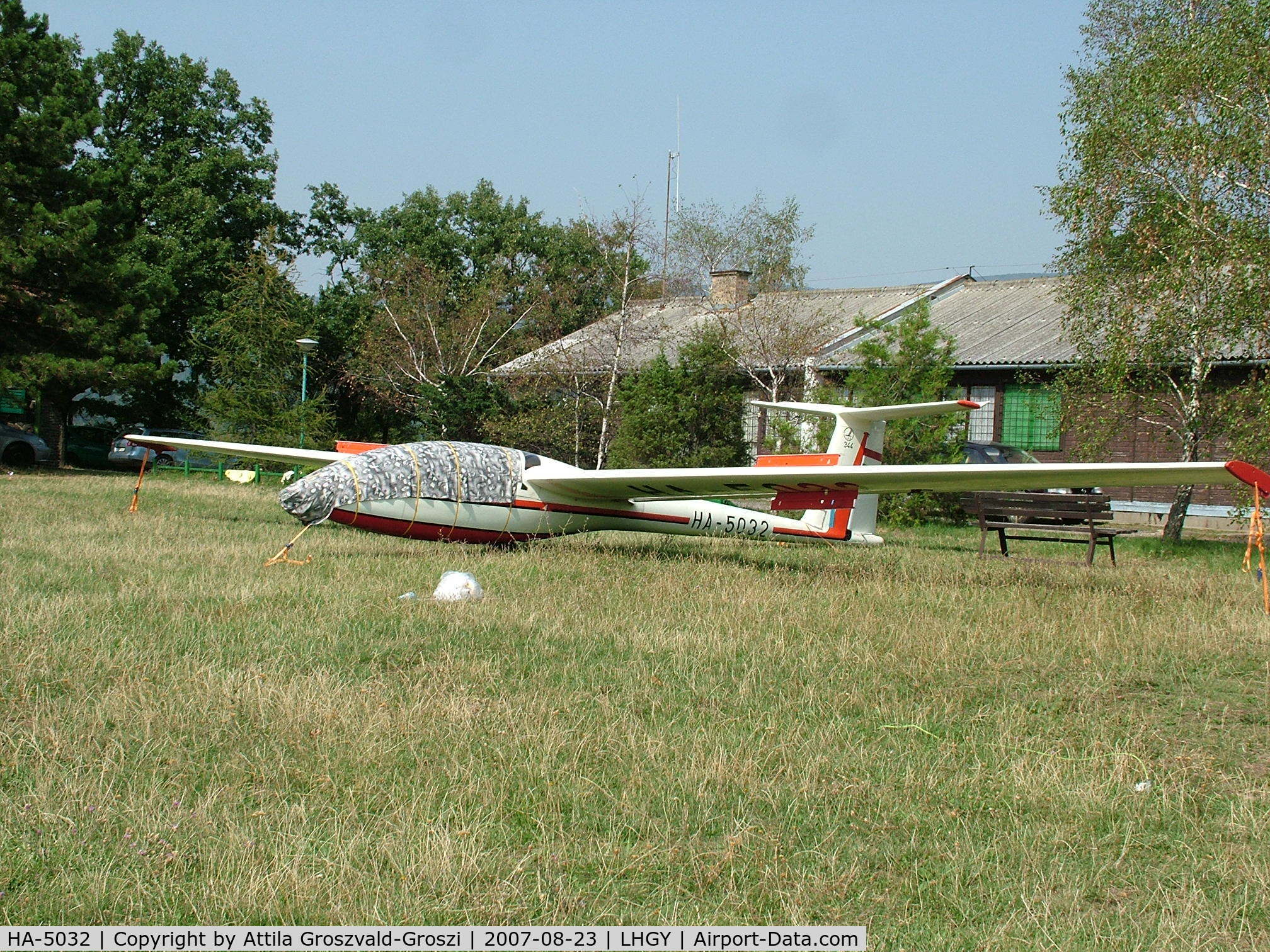 HA-5032, 1981 ICA-Brasov IS-28B2 C/N 344, Gyöngyös-Pipishegy Airfield, Hungary