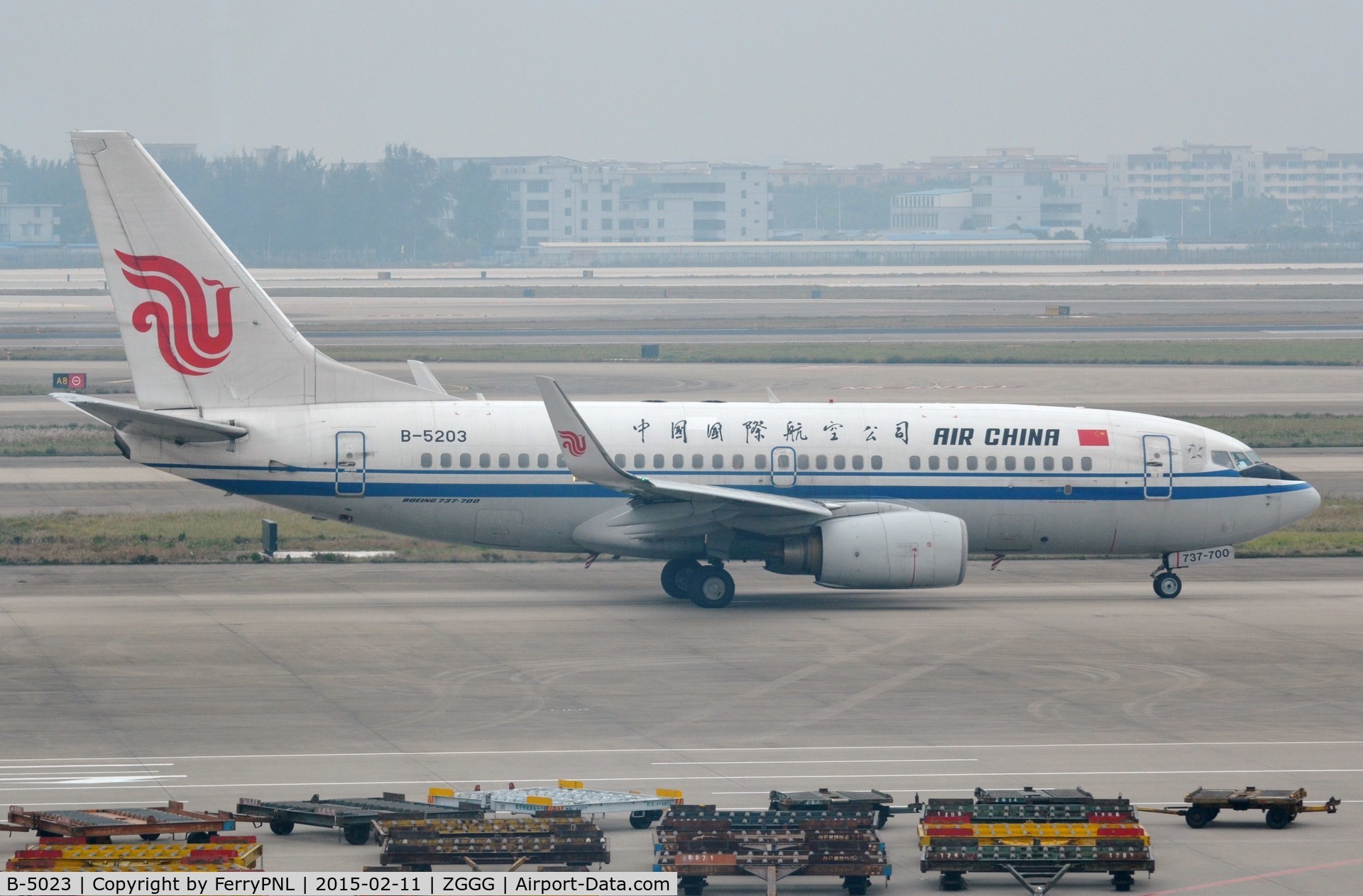 B-5023, 2003 Boeing 737-66N C/N 29890, Air China B737 taxying past.