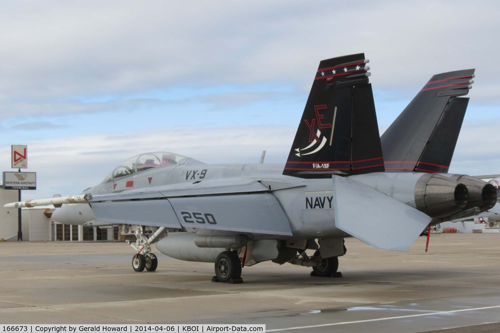 166673, Boeing F/A-18F Super Hornet C/N F151, VX-9 