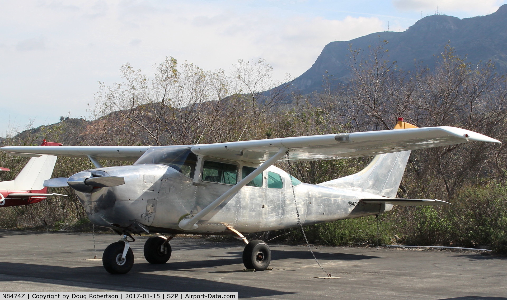 N8474Z, 1963 Cessna 210-5 C/N 205-0474, 1963 Cessna 210-5 (205) UTILINE, Continental IO-470-E 260 Hp, fixed-gear version of Cessna 210C-advantages-more interior room, lower insurance costs, no gear-up landings