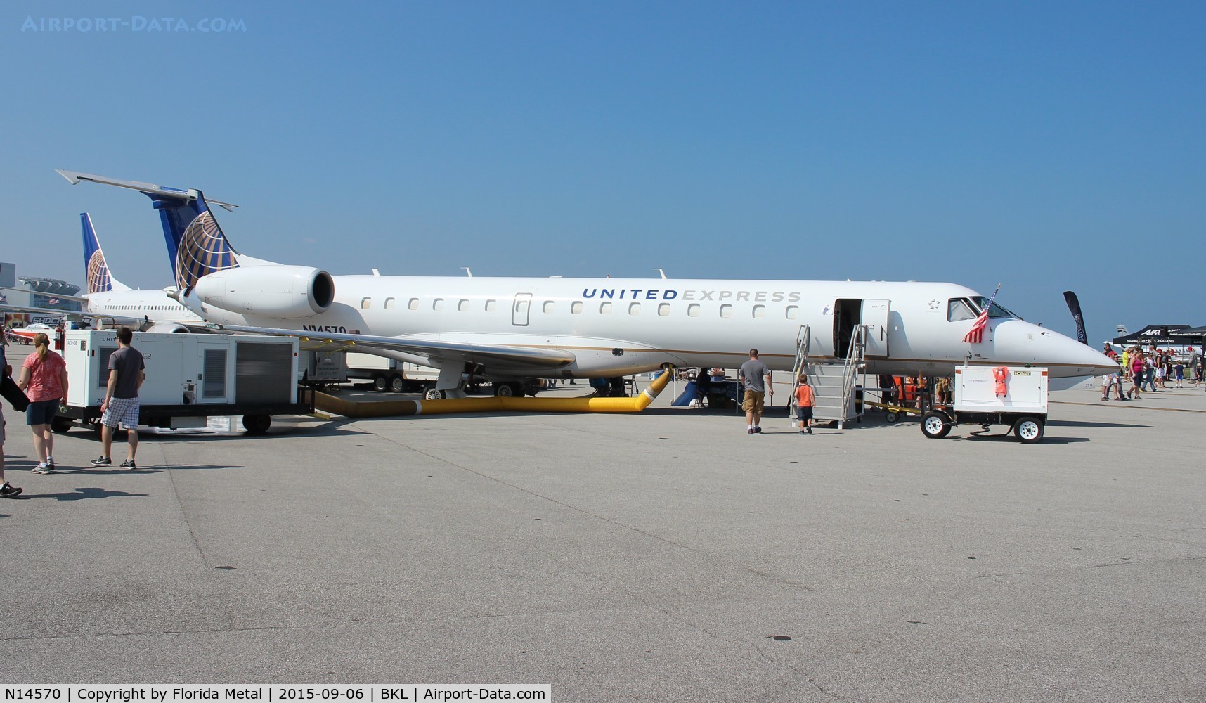 N14570, 2002 Embraer ERJ-145LR (EMB-145LR) C/N 145632, United Express