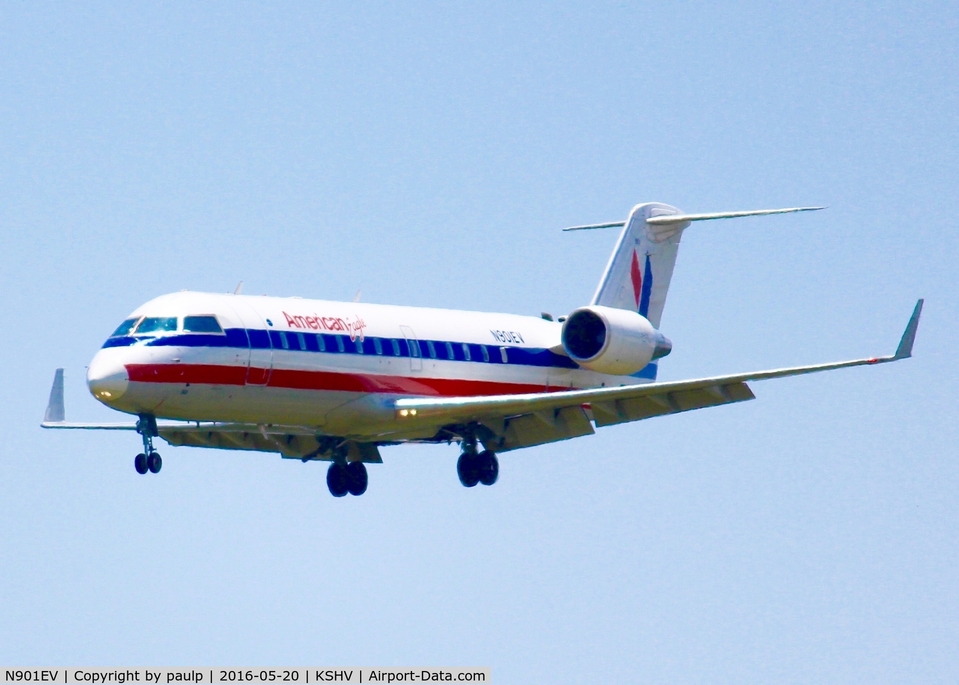 N901EV, 2002 Bombardier CRJ-200ER (CL-600-2B19) C/N 7616, At Shreveport Regional.