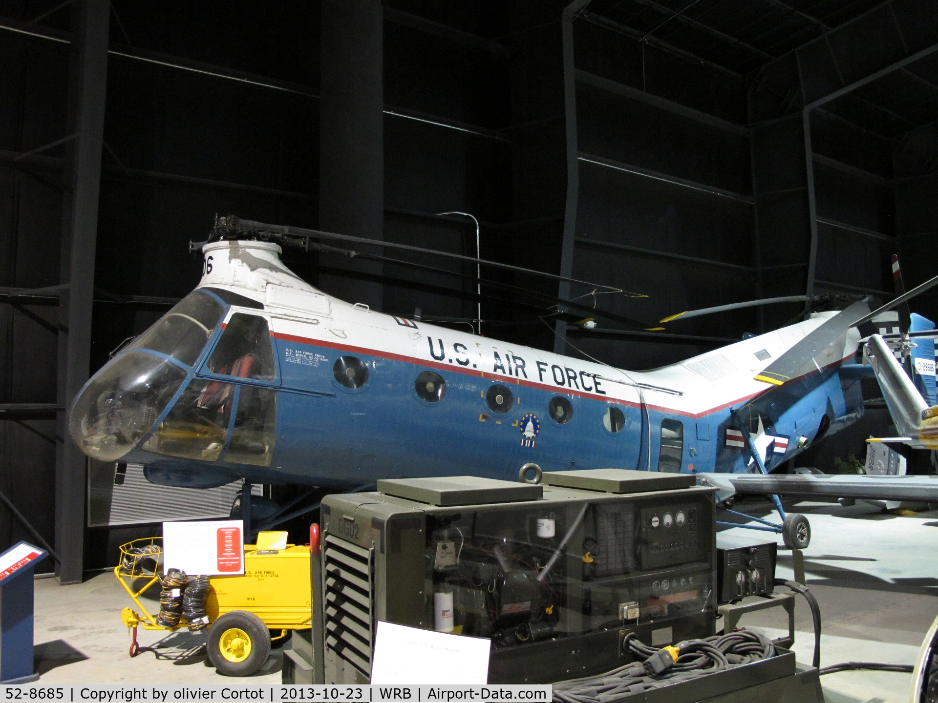 52-8685, 1952 Piasecki H-21B Workhorse C/N B.47, Warner robins air museum