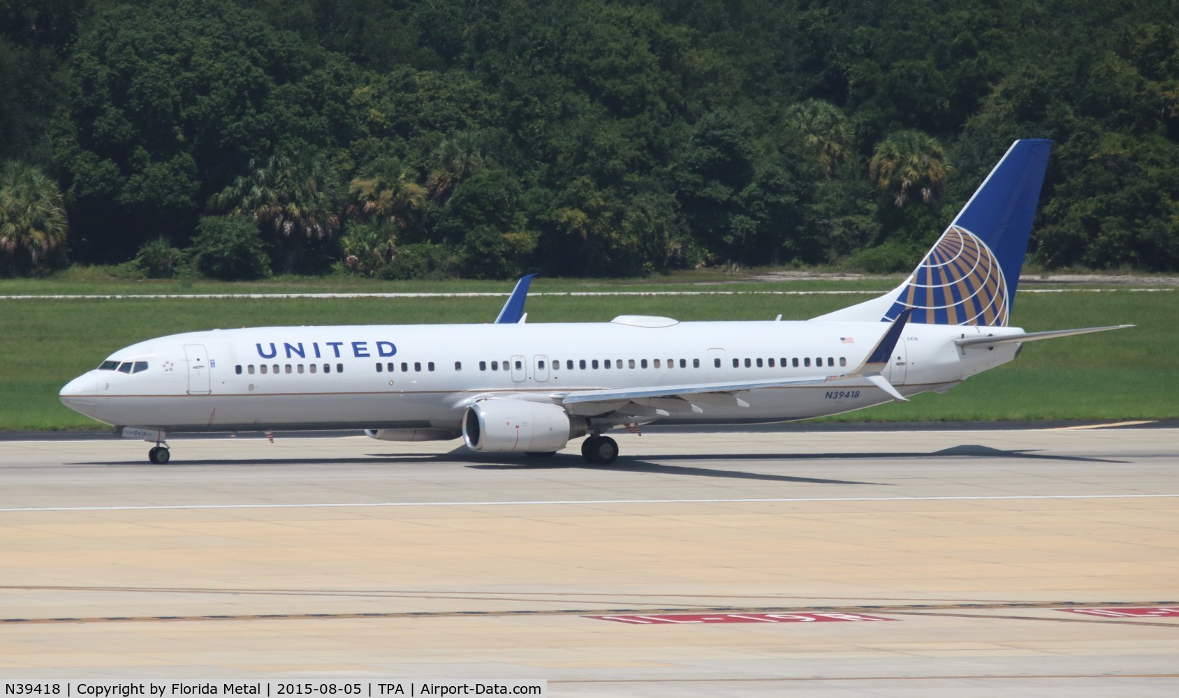 N39418, 2008 Boeing 737-924/ER C/N 33456, United