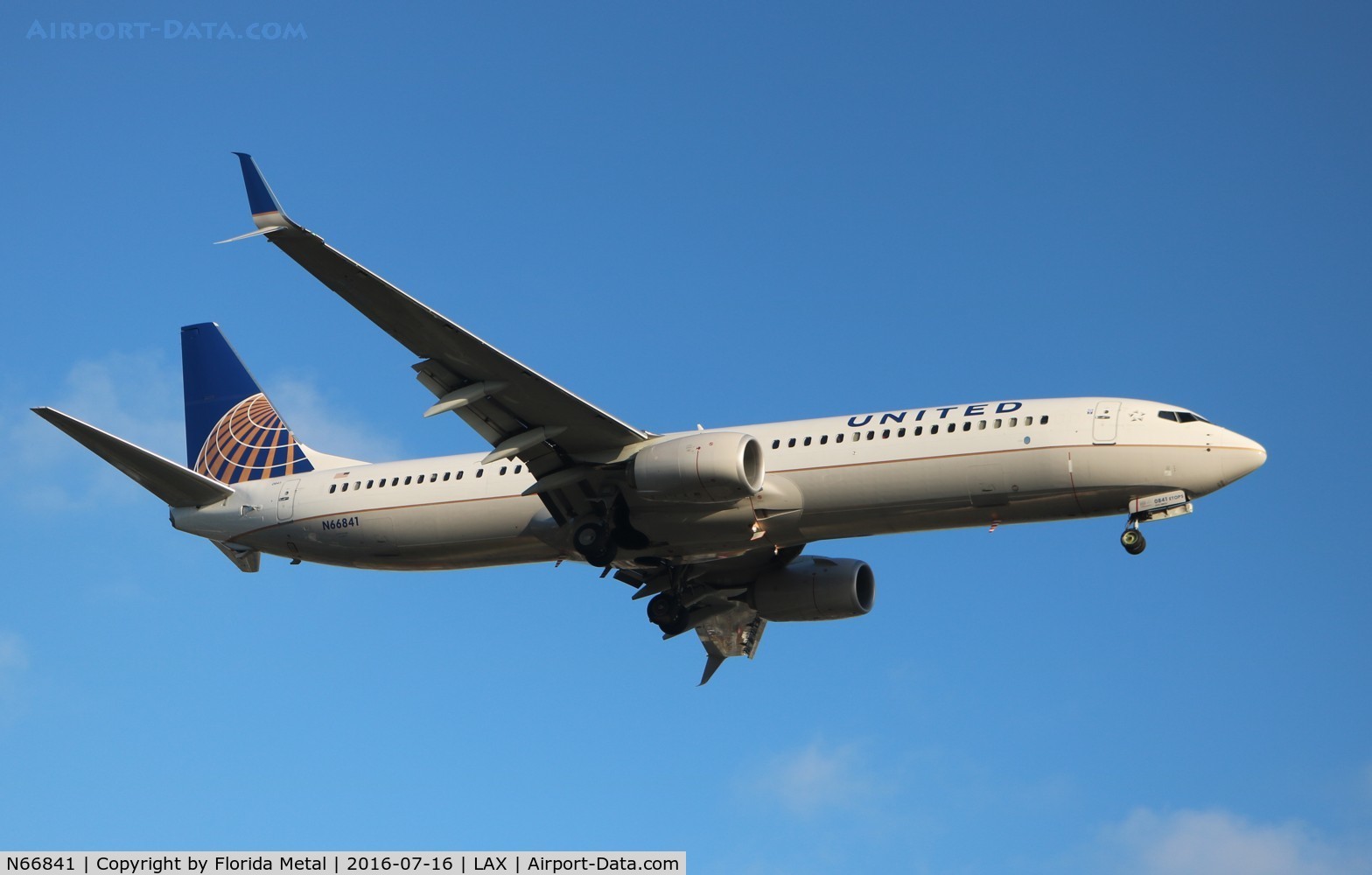 N66841, 2015 Boeing 737-924/ER C/N 42182, United