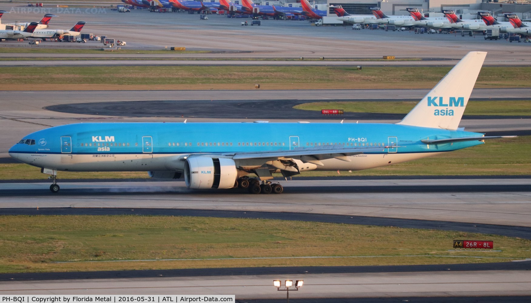 PH-BQI, 2004 Boeing 777-206/ER C/N 33714, KLM Asia