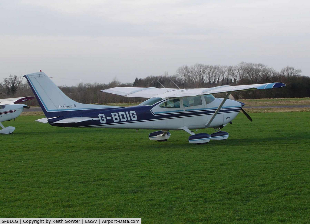 G-BDIG, 1975 Cessna 182P Skylane C/N 182-63938, Old Buckenham Airfield