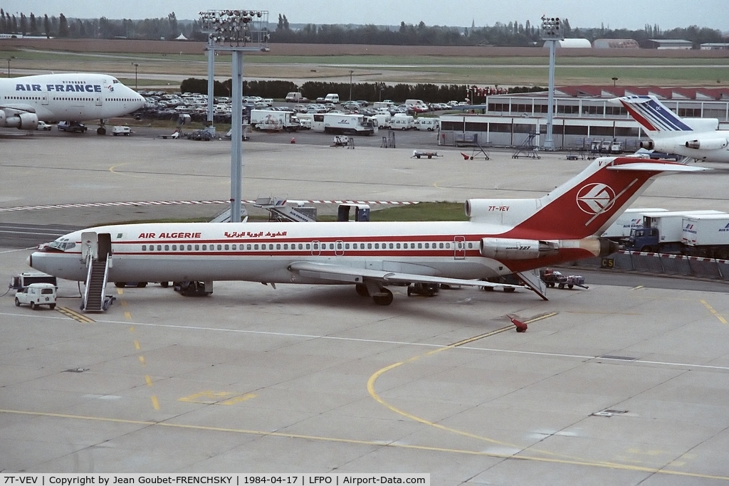 7T-VEV, 1980 Boeing 727-2D6 C/N 22374, 