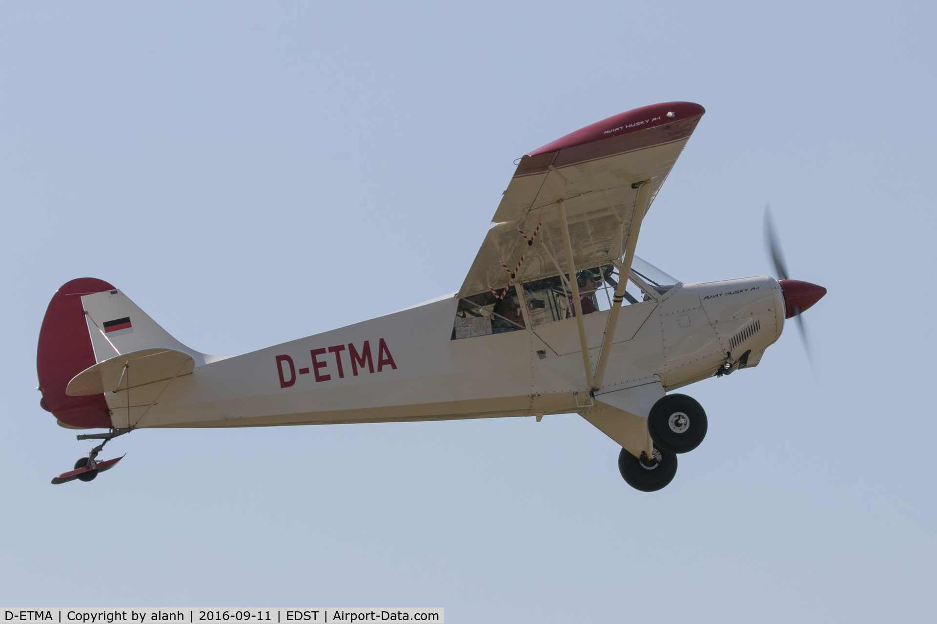 D-ETMA, 1995 Aviat A-1 Husky C/N 1279, Departing the 2016 Oldtimer Fliegertreffen at Hahnweide