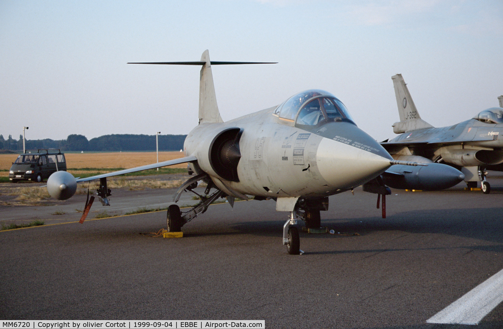 MM6720, Aeritalia F-104S-ASA-M Starfighter C/N 1020, Beauvechain airshow, static display :(
