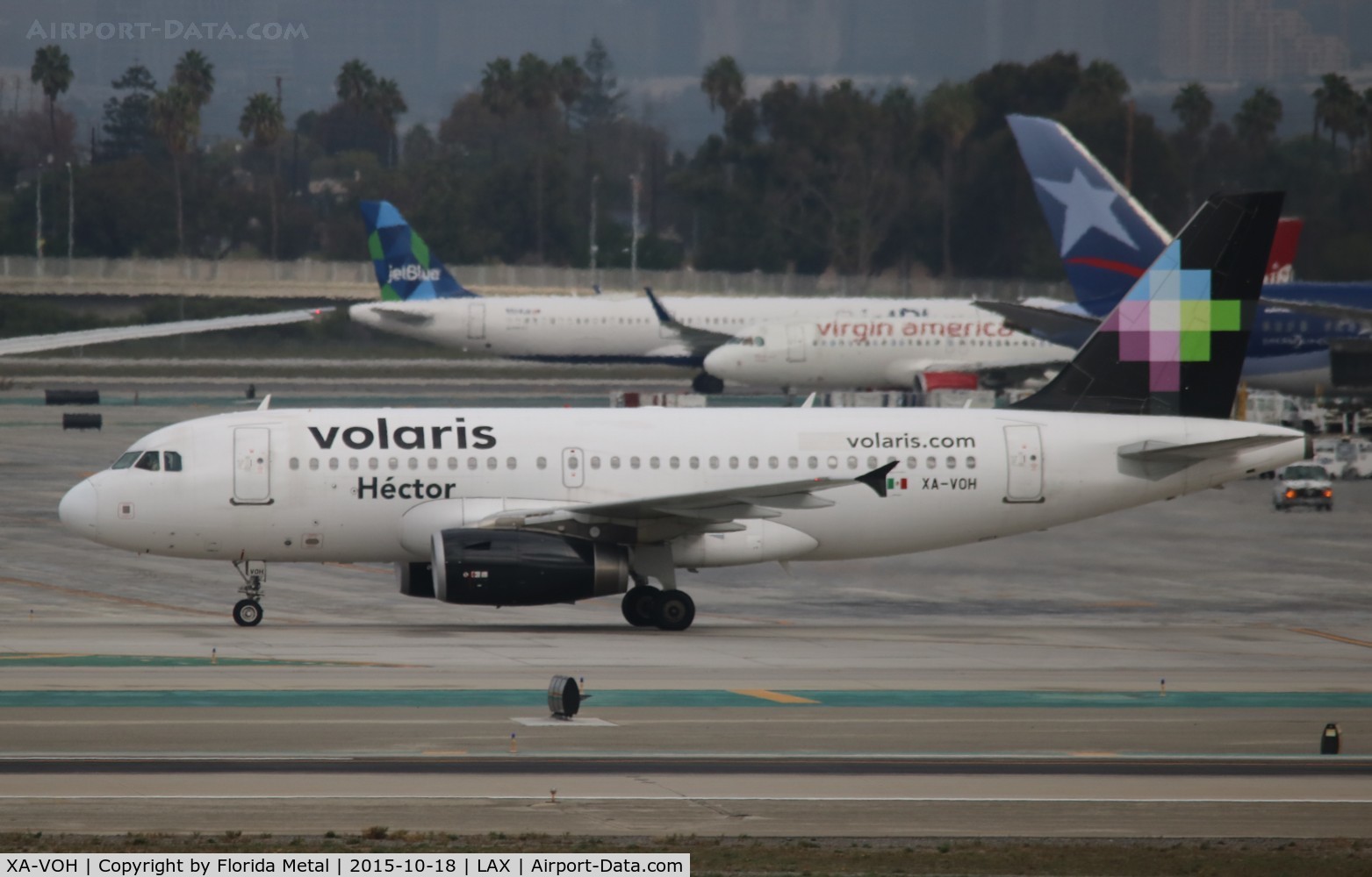 XA-VOH, Airbus A319-133LR C/N 3253, Volaris