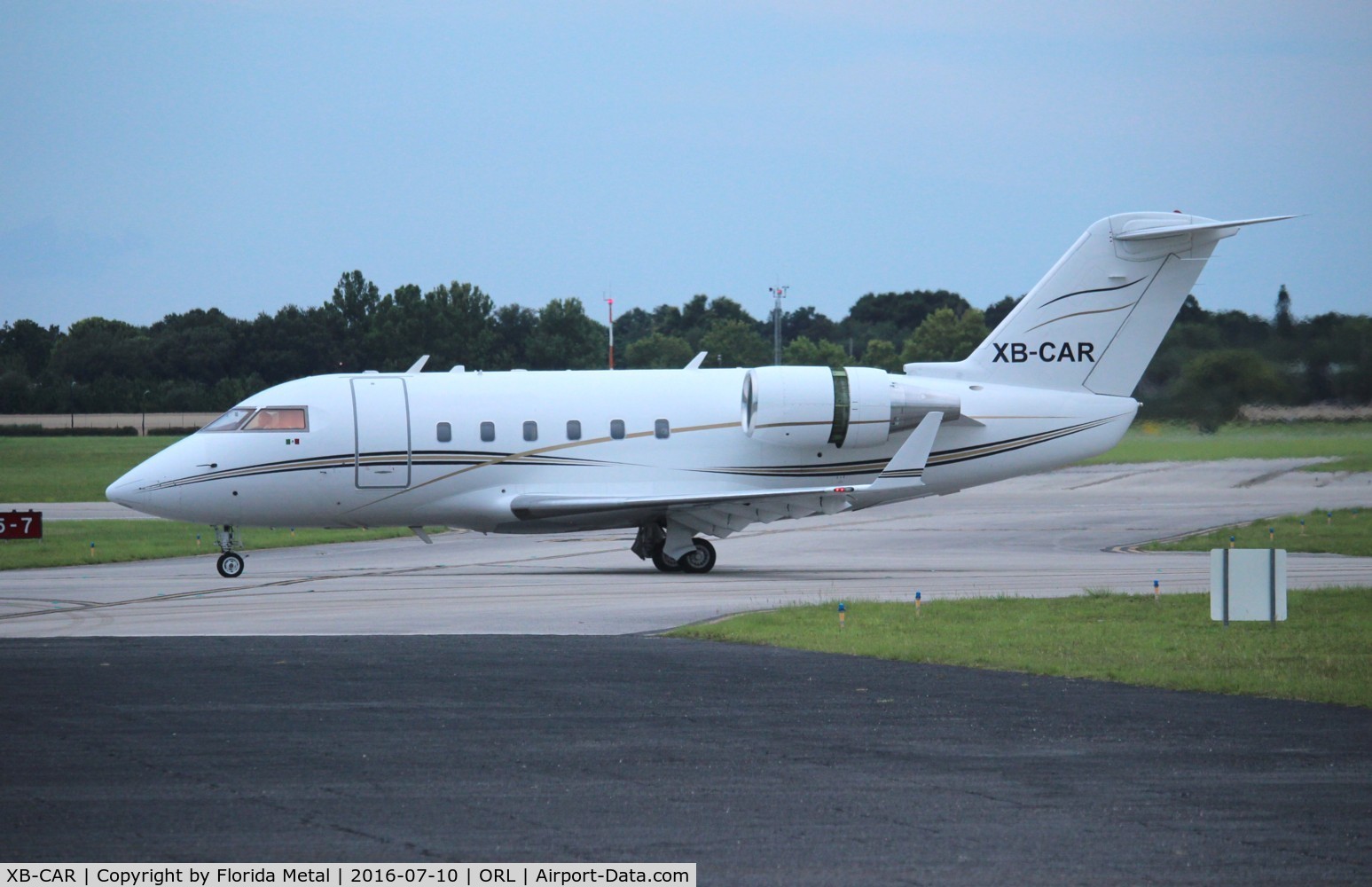 XB-CAR, 1989 Canadair Challenger 601-3A (CL-600-2B16) C/N 5052, Challenger 601