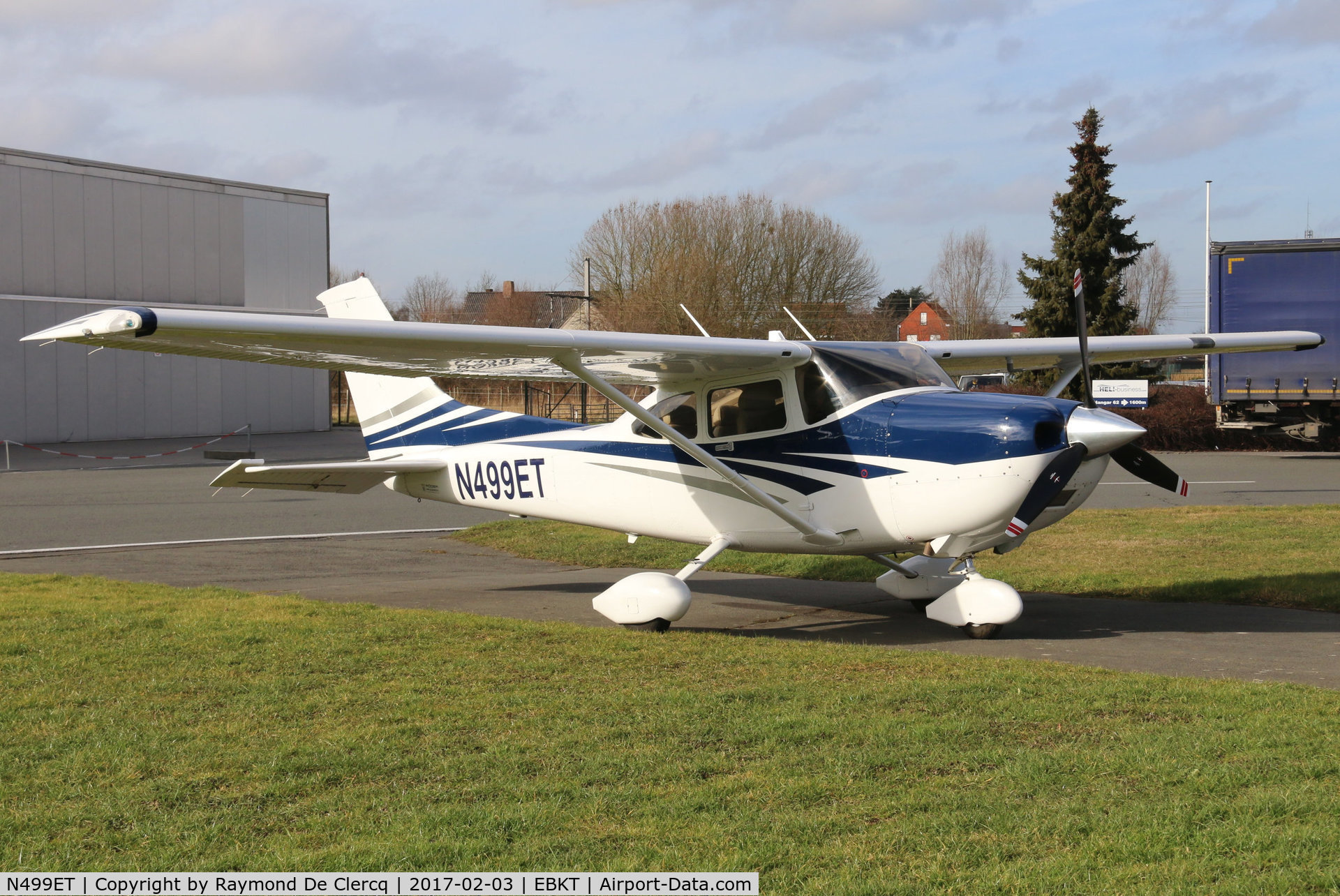 N499ET, 2006 Cessna 182T Skylane C/N 18281808, At Wevelgem Airport.