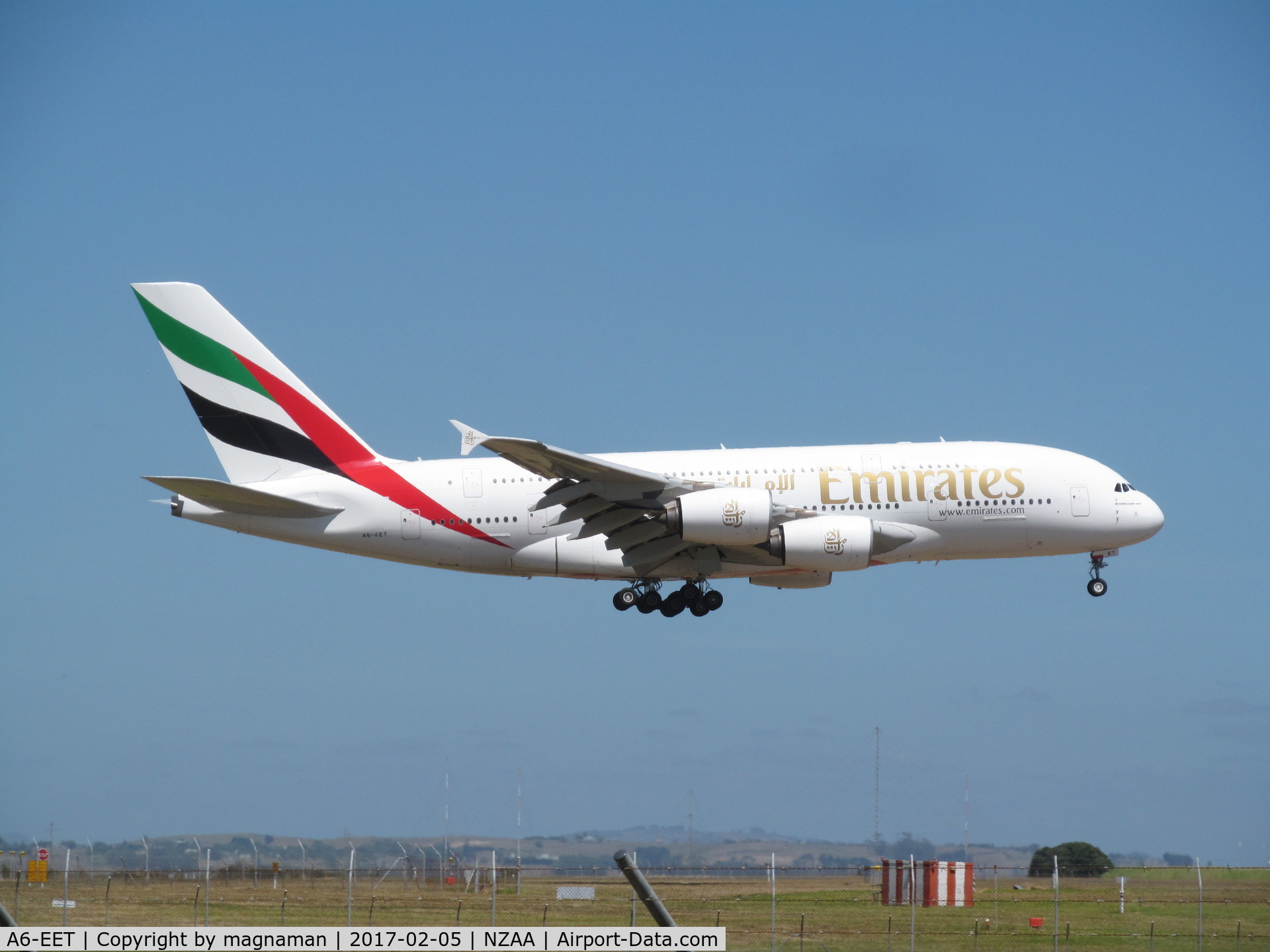A6-EET, 2013 Airbus A380-861 C/N 142, over threshold of 23L