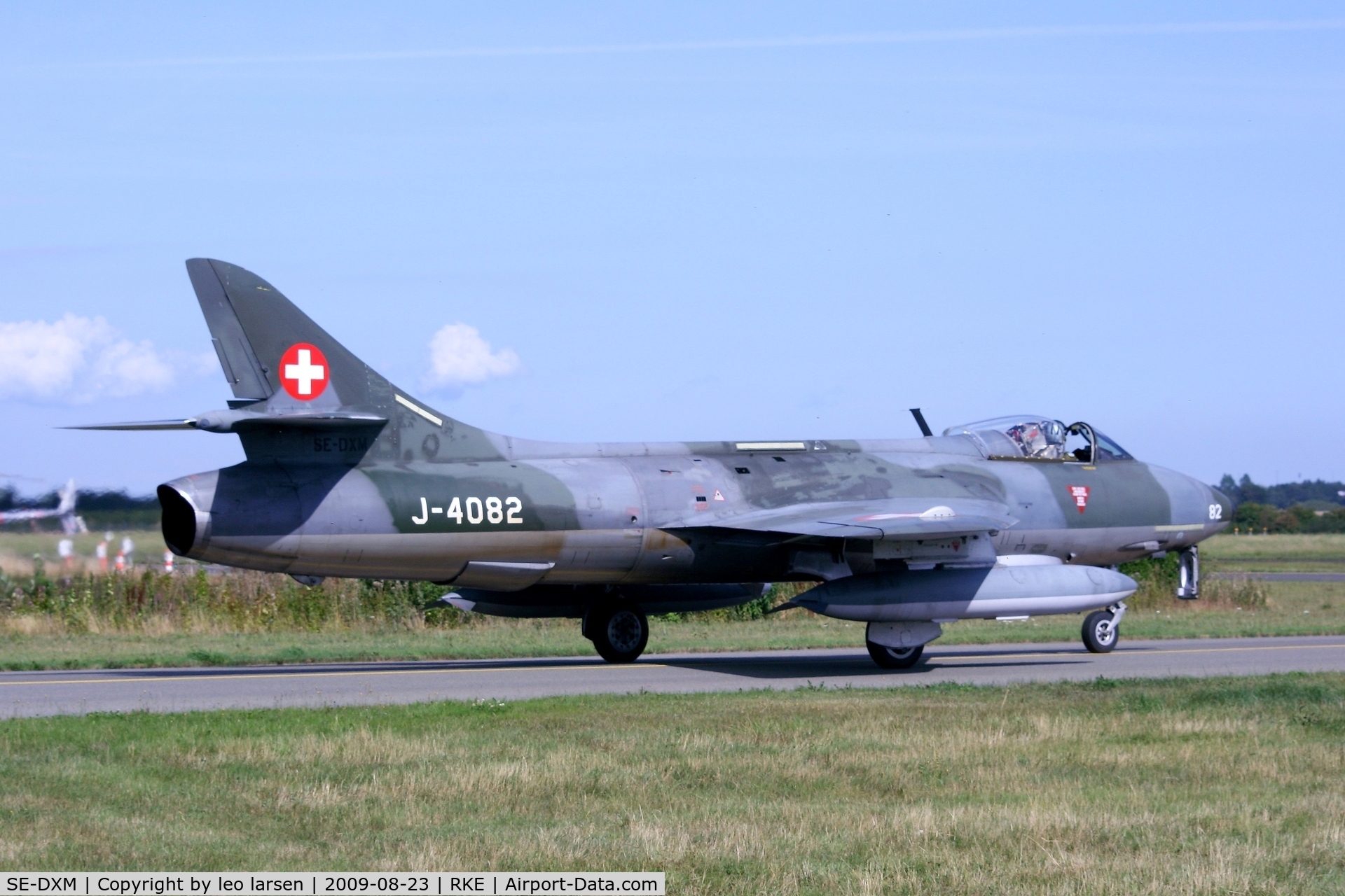SE-DXM, 1959 Hawker Hunter F.58 C/N 41H/697449, Roskilde Air Show 23.8.2009