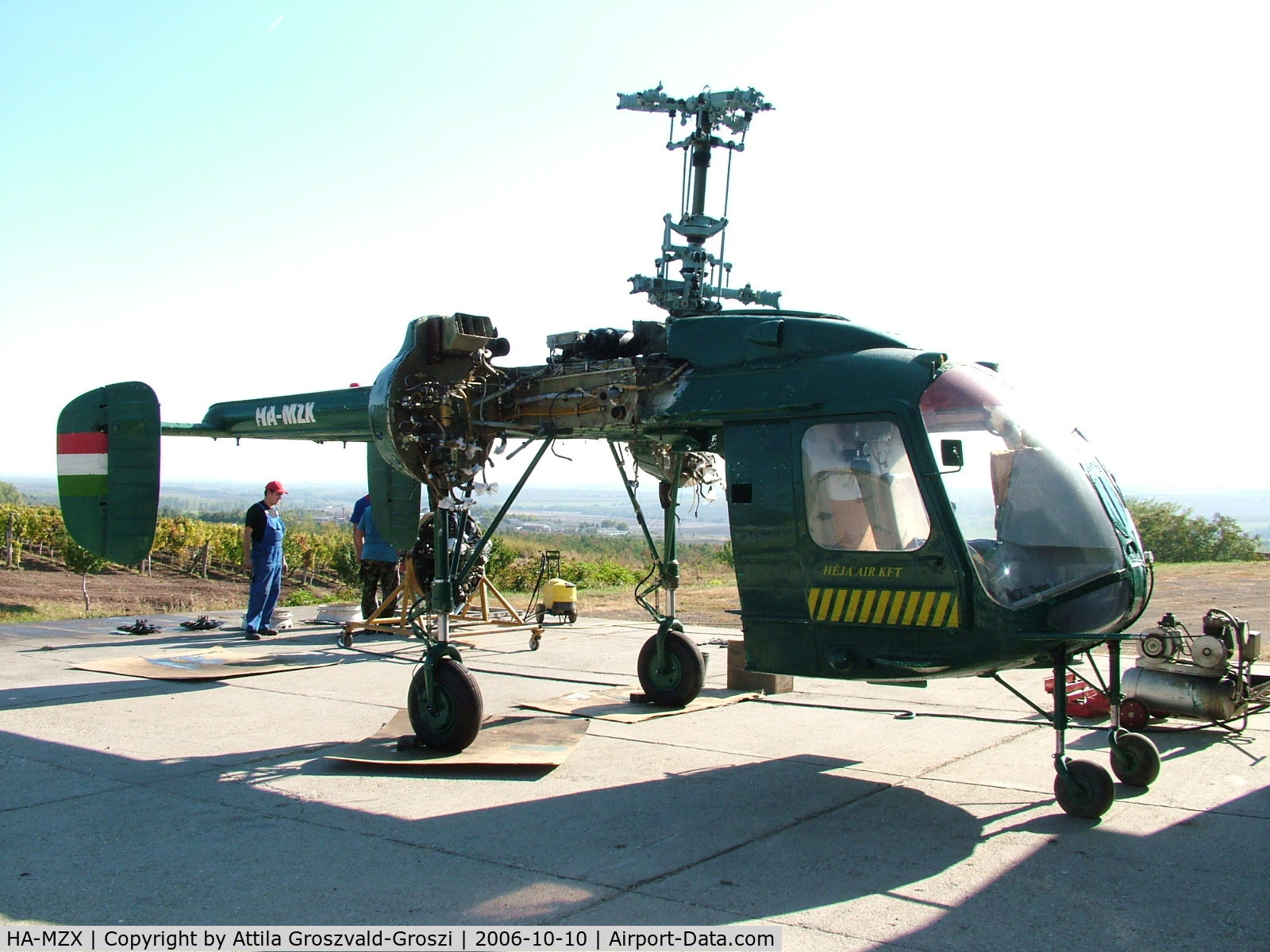 HA-MZX, 1971 Kamov Ka-26 Hoodlum C/N 7102003, Gyöngyöspata, agricultural depot