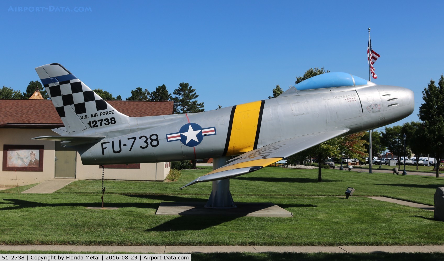 51-2738, 1951 North American F-86E Sabre C/N 172-20, F-86E in front of Military museum Frankenmuth MI