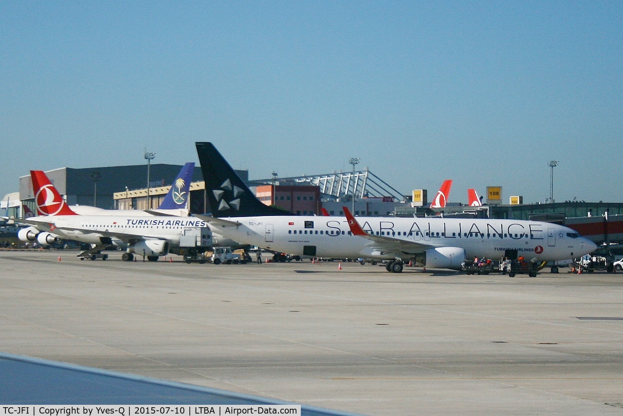 TC-JFI, 1999 Boeing 737-8F2 C/N 29771, Boeing 737-8F2, Boarding ramp 109, Istanbul Atatürk Airport (LTBA-IST)