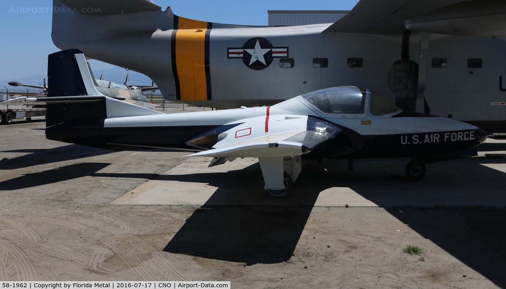 58-1962, 1958 Cessna T-37A Tweety Bird C/N 40387, T-37A