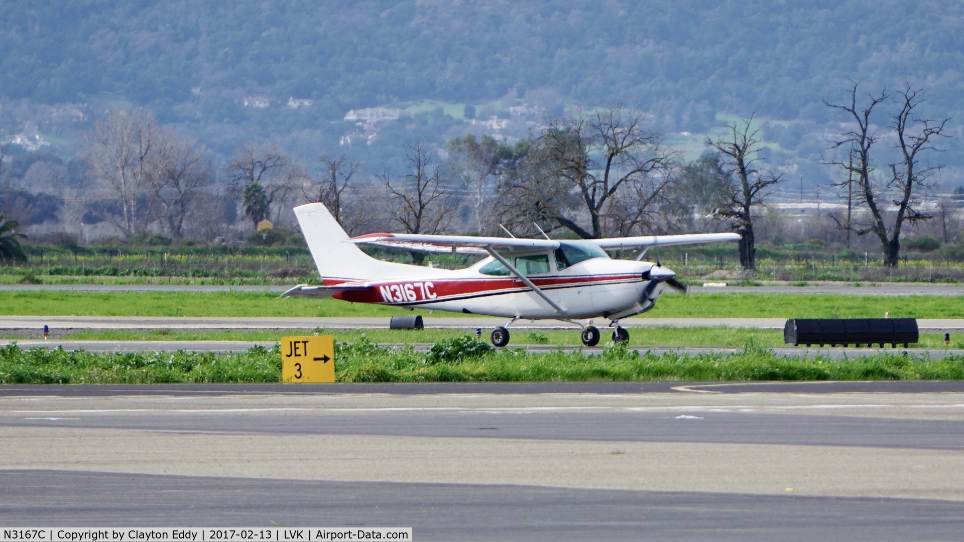 N3167C, 1978 Cessna R182 Skylane RG C/N R18200247, Livermore Airport 2017