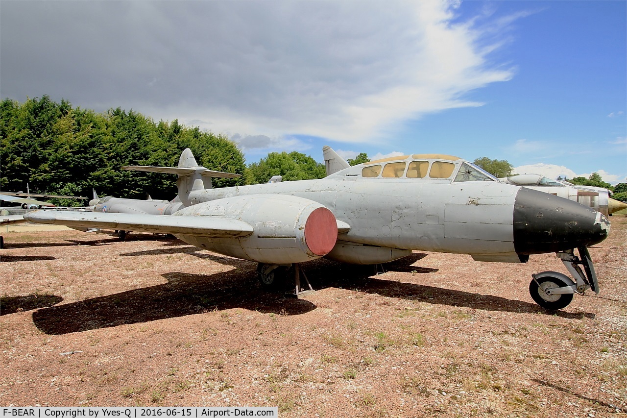 F-BEAR, Gloster Meteor T.7 C/N G-7133, Gloster Meteor T.7, Preserved at Savigny-Les Beaune Museum