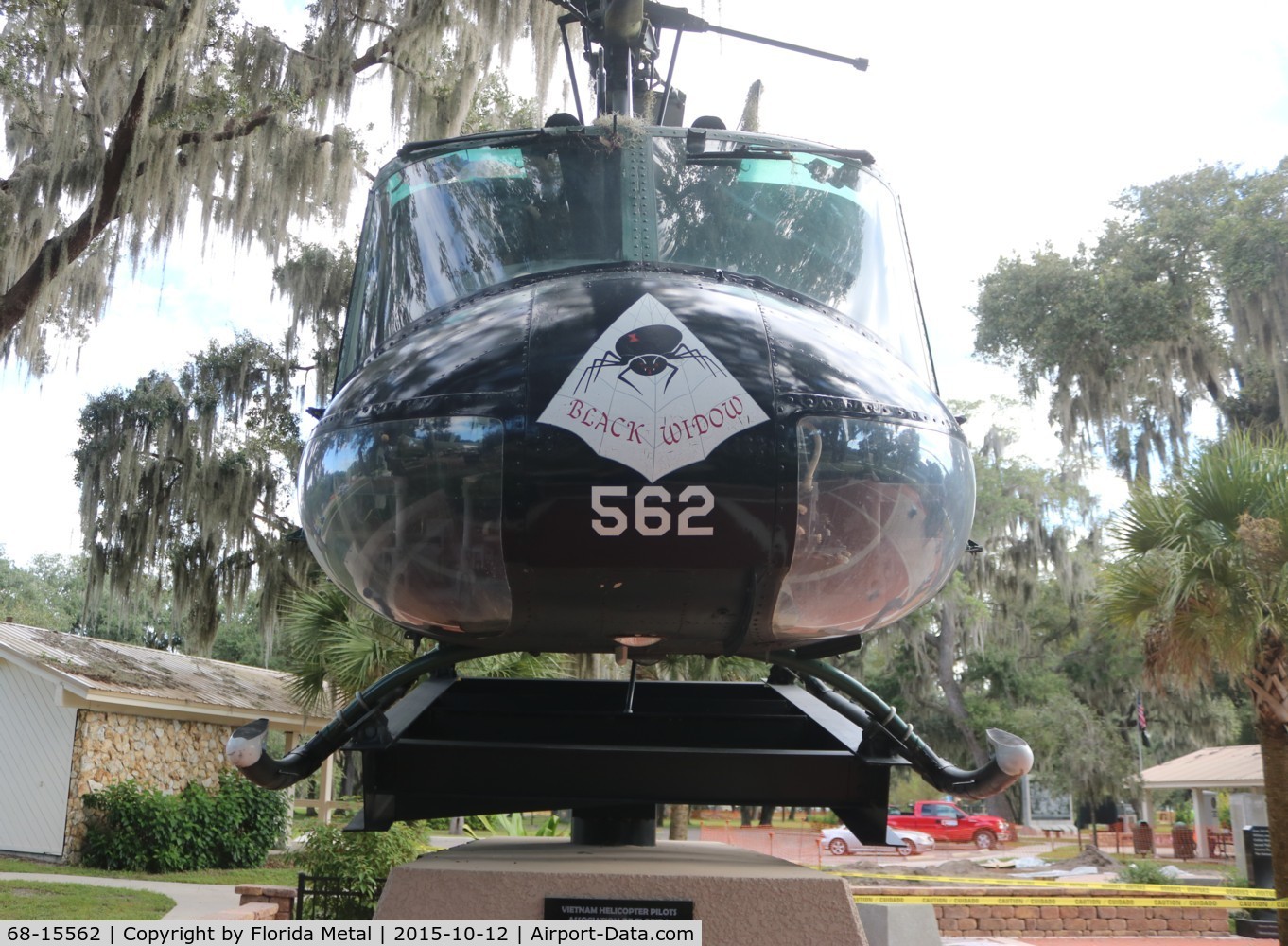 68-15562, 1968 Bell UH-1H Iroquois C/N 10492, UH-1H in Tampa Veterans Park