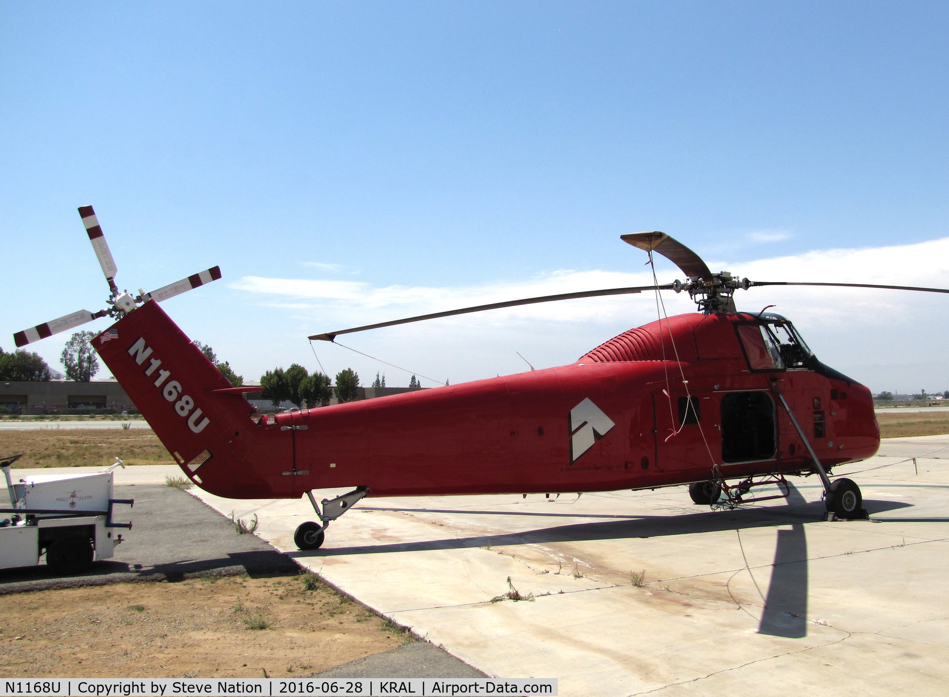 N1168U, 1958 Sikorsky S-58ET C/N 58-1070, Heli-Flite Inc. 1958 Sikorsky S-58T @ Riverside MAP, CA home base