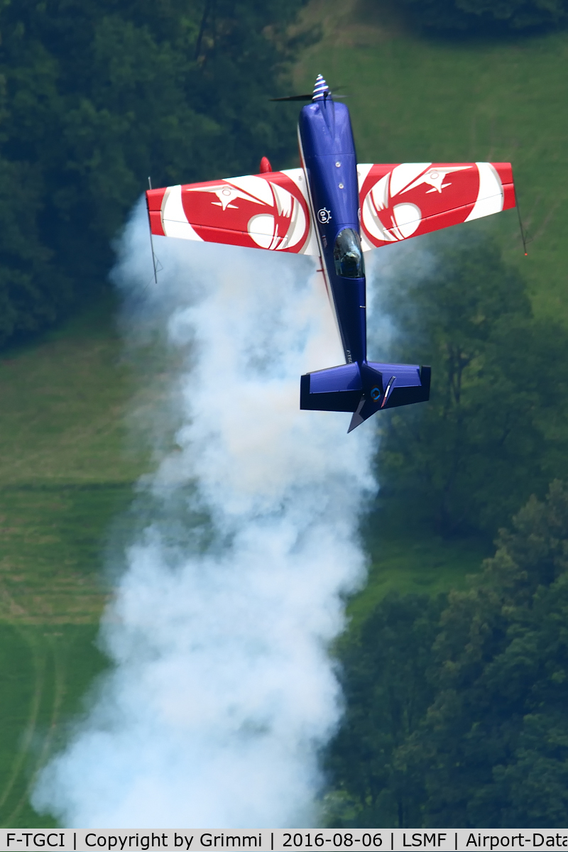 F-TGCI, Extra EA-330SC C/N 04, l’Équipe de Voltige de l’Armée de l’Air with incredible aerobatics in the valley - Zigermeet 2016. And no, it is not an US Team ... those colors belongs to 'la grande nation - la France !'
