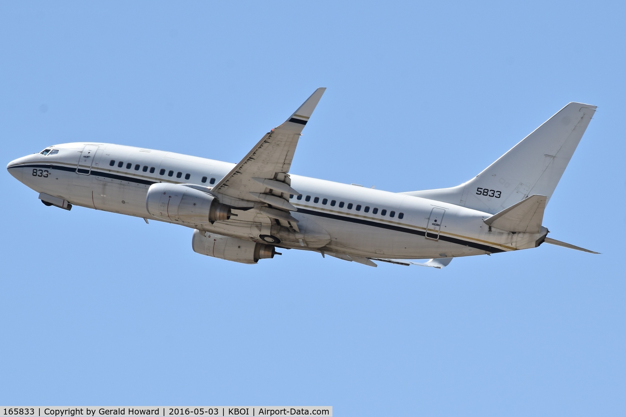 165833, 2002 Boeing C-40A (737-7AF) Clipper C/N 32597, Departing RWY 28L.