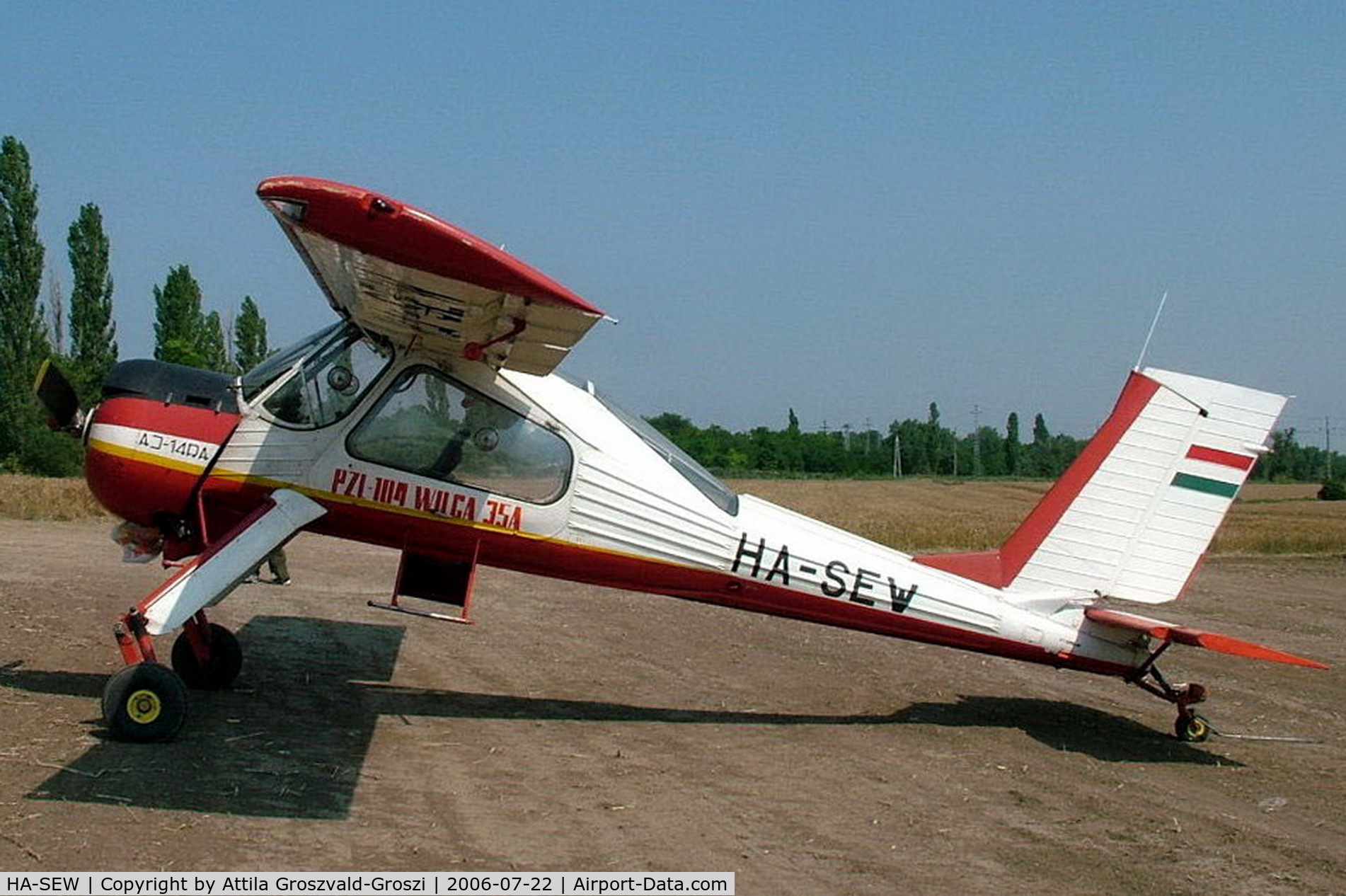 HA-SEW, 1980 PZL-Okecie PZL-104 Wilga 35A C/N 15800576, Temporary off and landing place Balatonakarattya, Hungary
