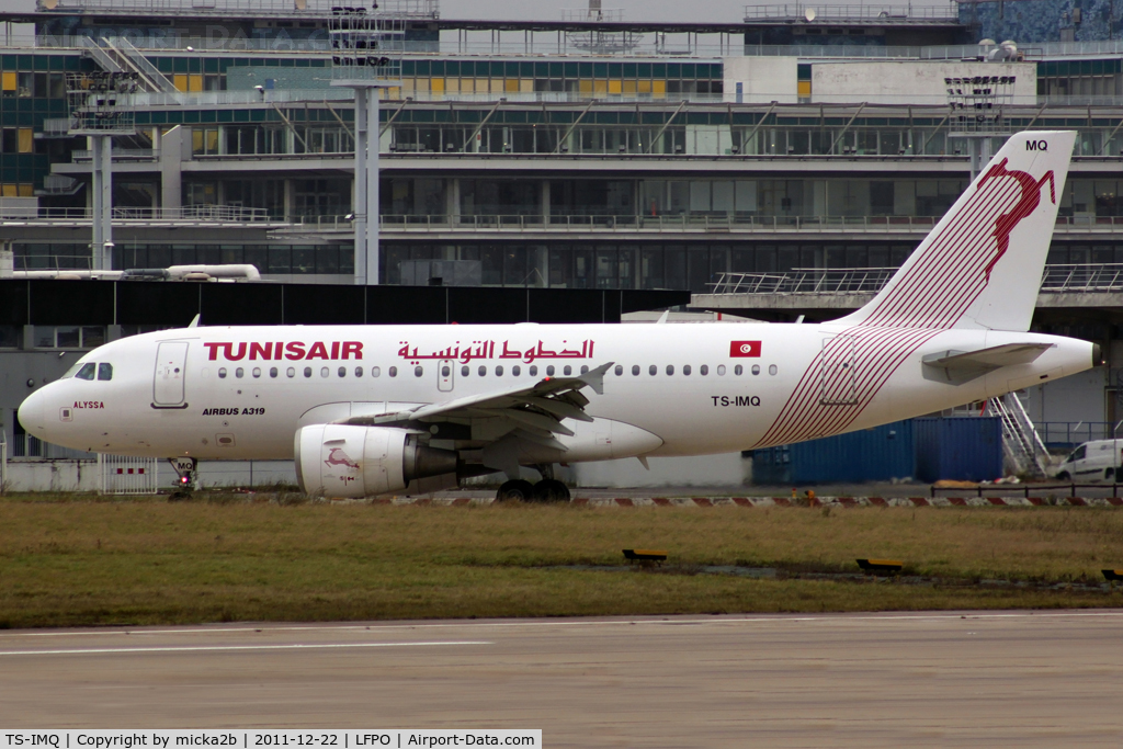 TS-IMQ, 2007 Airbus A319-112 C/N 3096, Taxiing