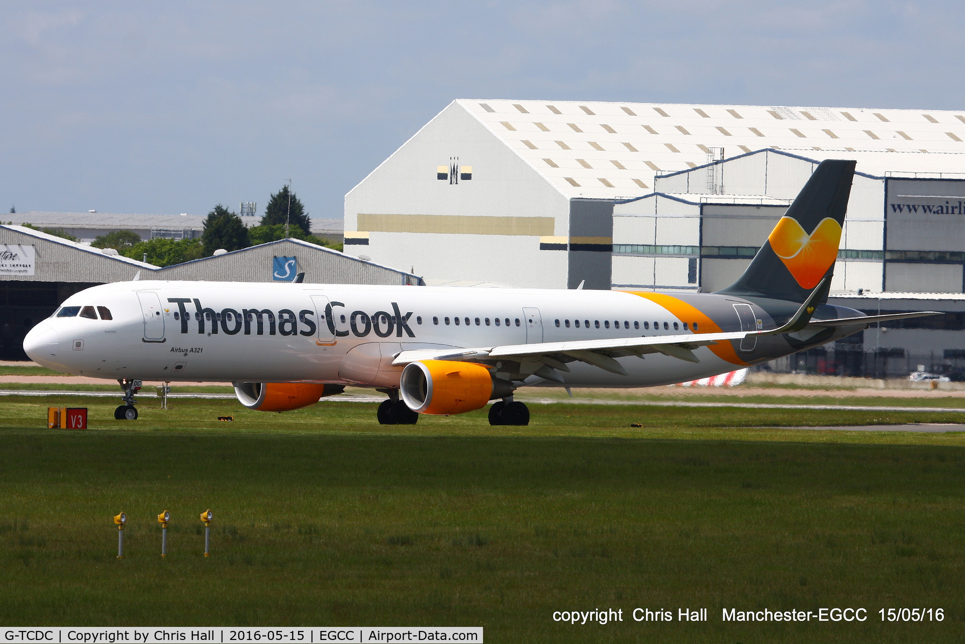 G-TCDC, 2013 Airbus A321-211 C/N 5872, Thomas Cook