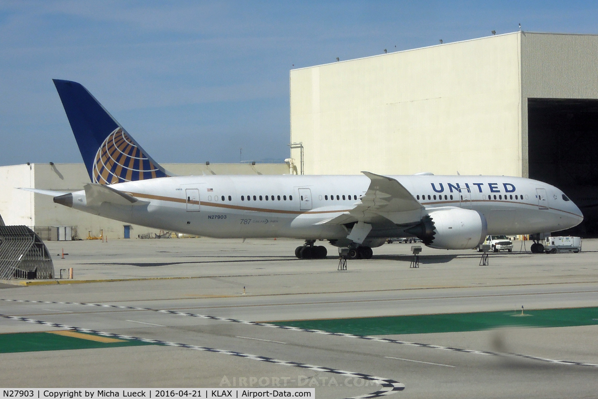 N27903, 2012 Boeing 787-8 Dreamliner C/N 34823, At LAX