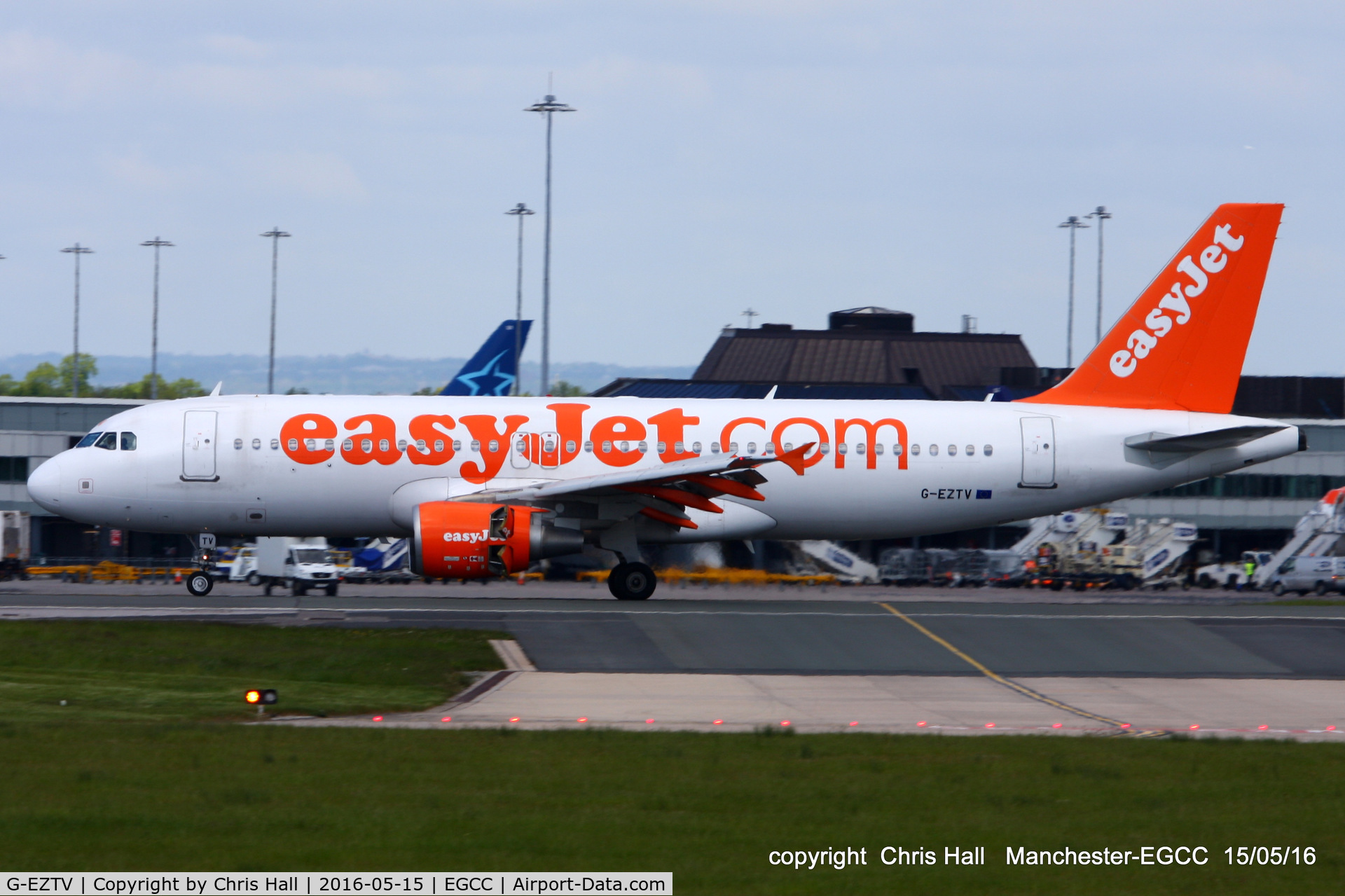 G-EZTV, 2010 Airbus A320-214 C/N 4234, easyJet