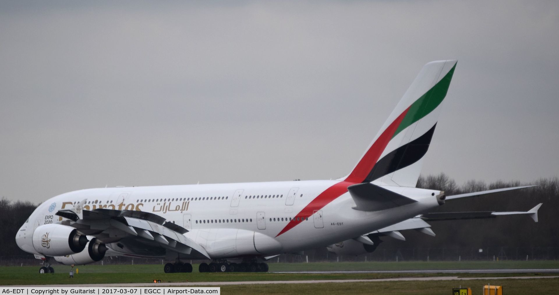 A6-EDT, 2011 Airbus A380-861 C/N 090, At Manchester