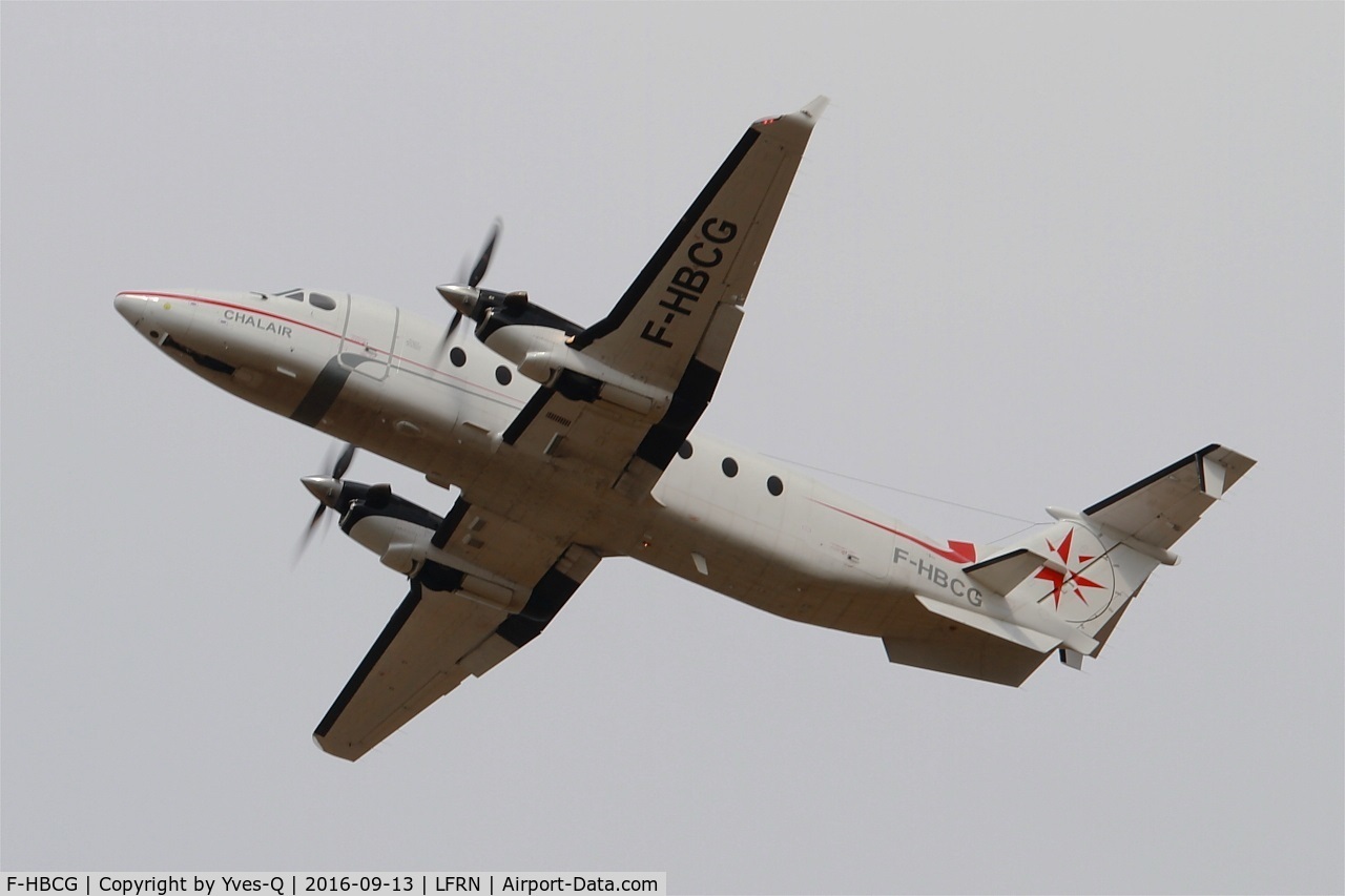 F-HBCG, 1993 Beech 1900D C/N UE-70, Beech 1900D, Take off rwy 28, Rennes-St Jacques airport (LFRN-RNS)