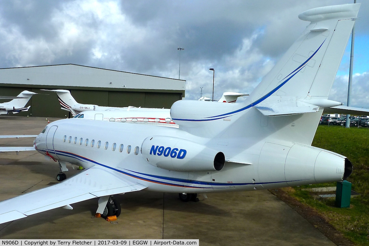 N906D, Dassault Falcon 900EX C/N 624, At Luton Airport
