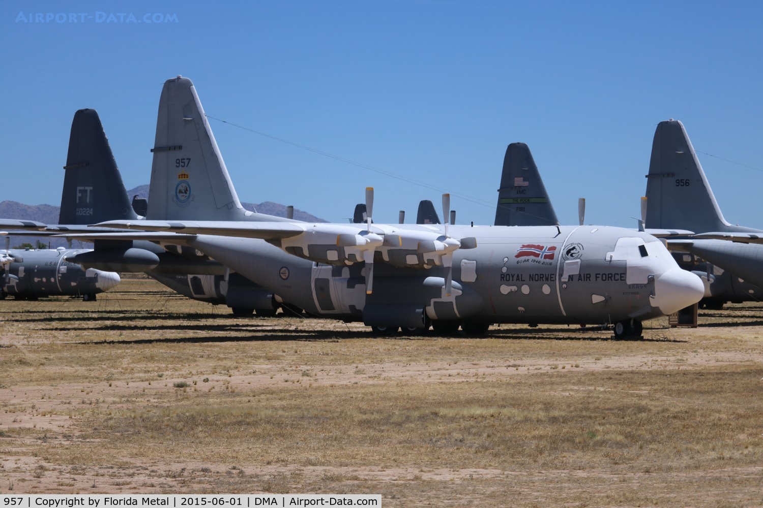 957, 1969 Lockheed C-130H Hercules C/N 382-4339, Norwegian C-130H