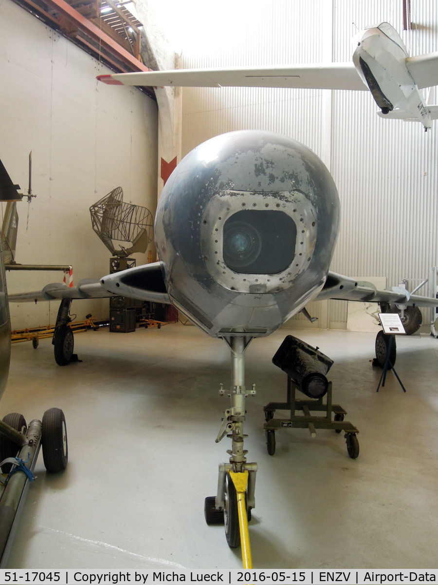 51-17045, 1951 Republic RF-84F Thunderflash C/N 355, At the Flyhistorisk Museum in Sola