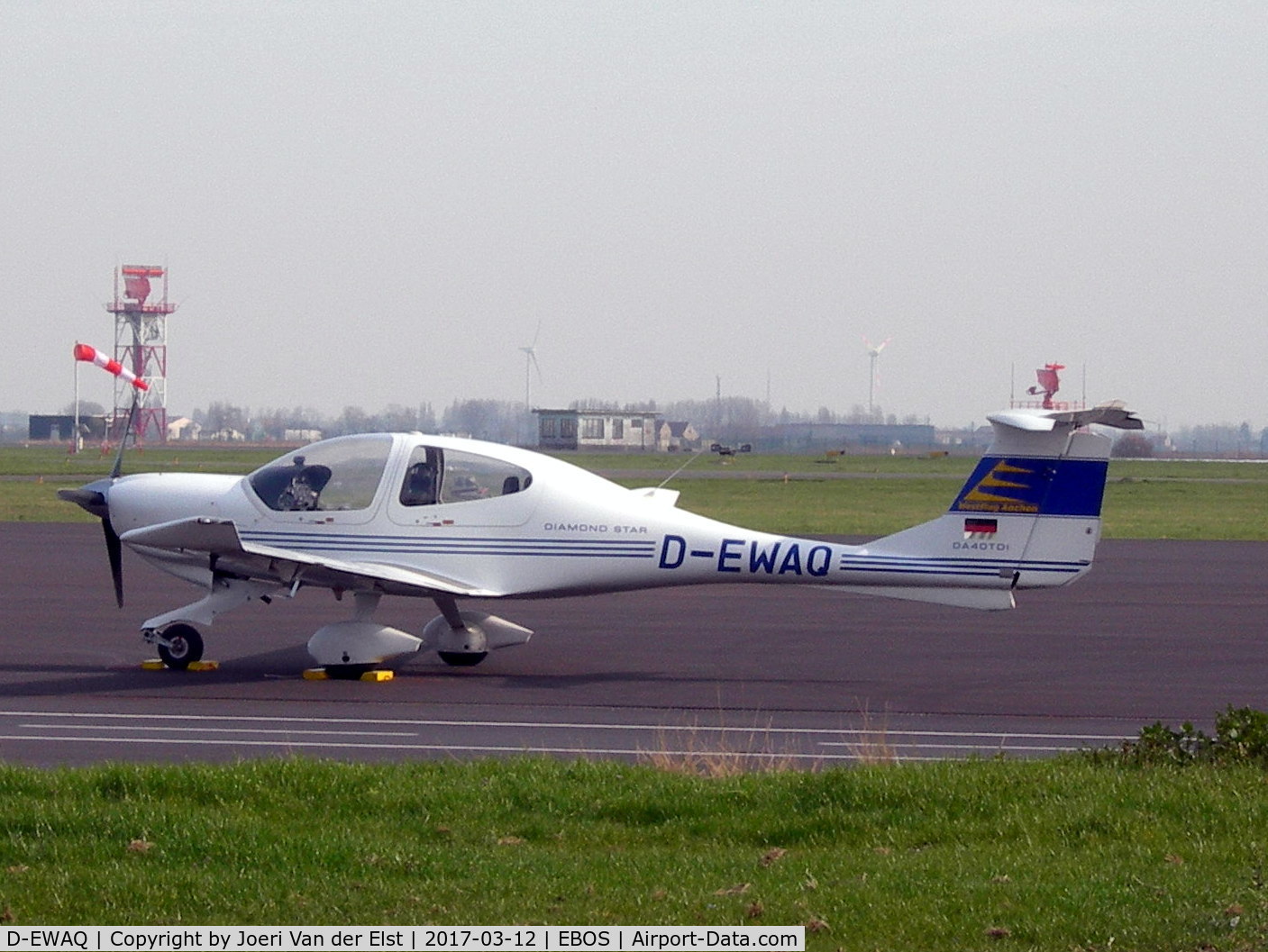D-EWAQ, 2003 Diamond DA-40D Star Diamond Star C/N D4.048, Noordzee vliegclub