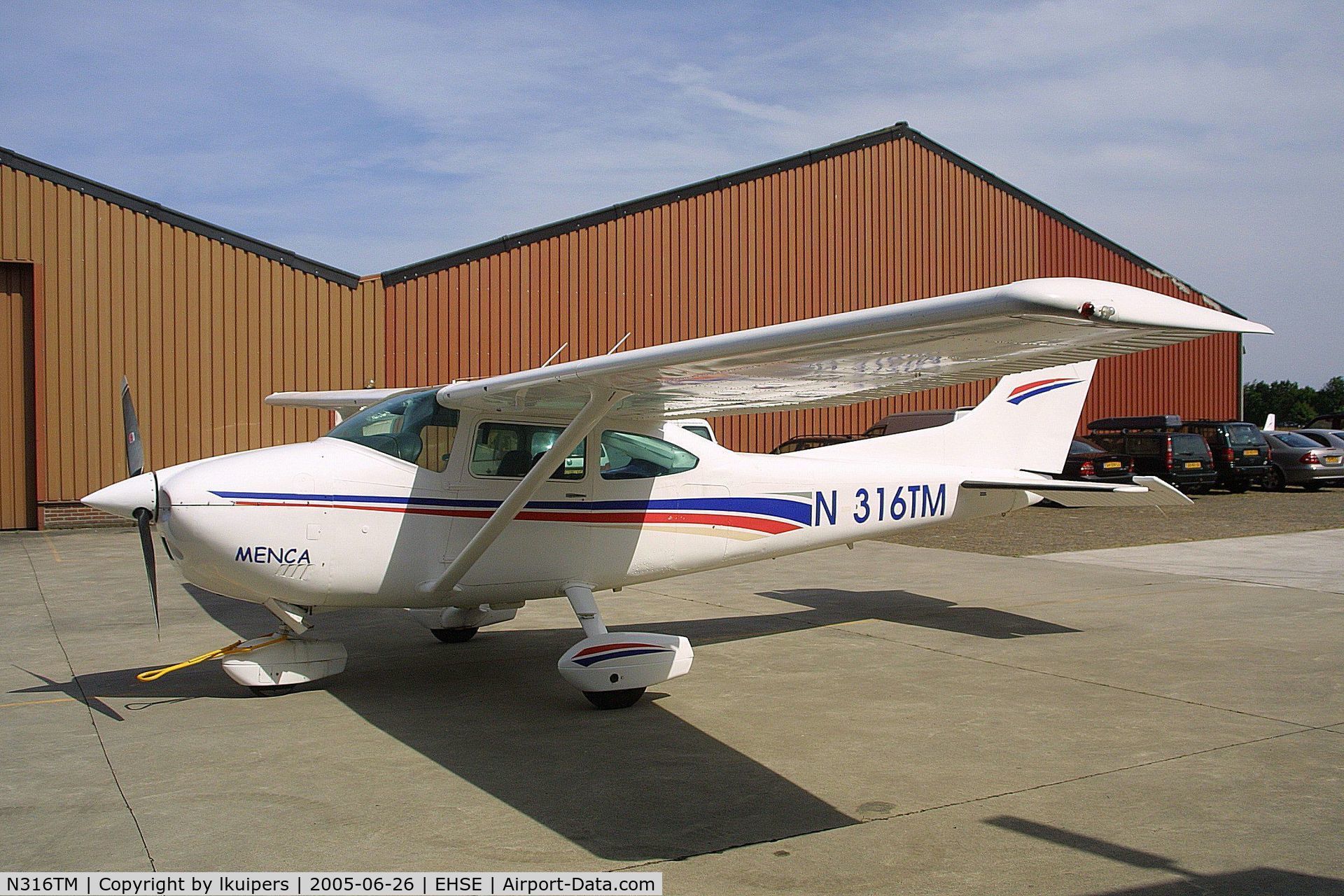 N316TM, 1979 Cessna 182Q Skylane C/N 182-67446, at a sunny Seppe