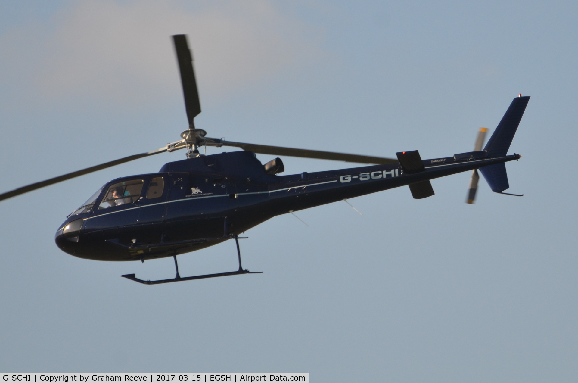 G-SCHI, 2000 Eurocopter AS-350B-2 Ecureuil Ecureuil C/N 3337, On approach to Norwich.
