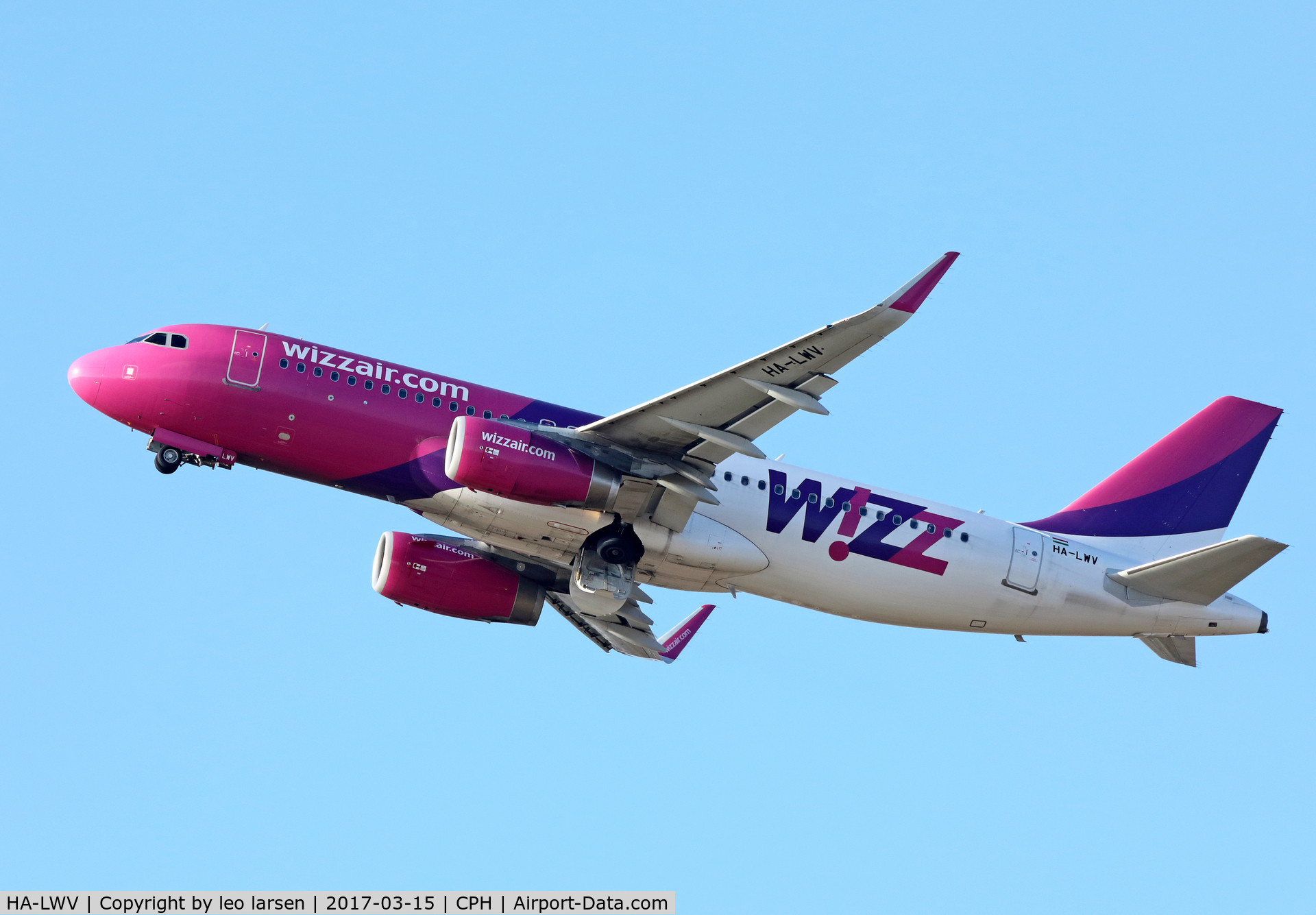 HA-LWV, 2013 Airbus A320-232 C/N 5660, Copenhagen 15.3.2017