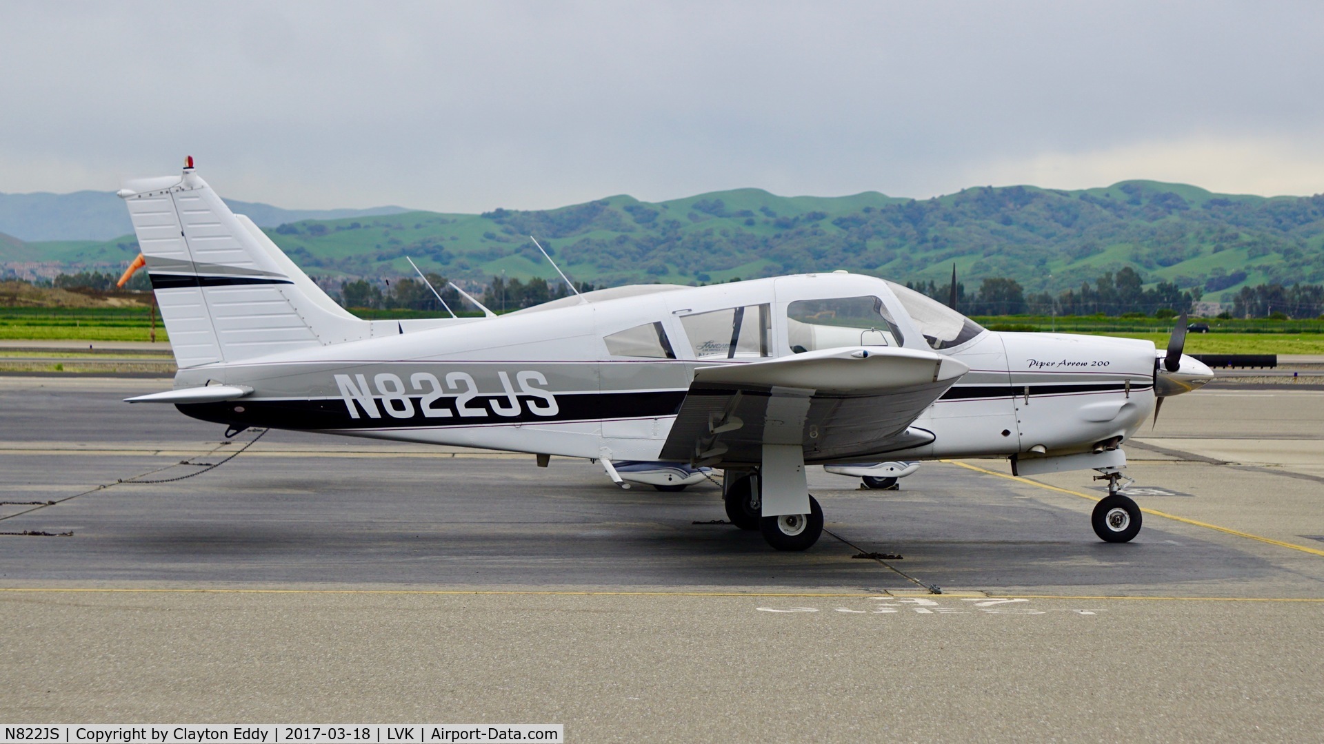 N822JS, 1973 Piper PA-28R-200 Cherokee Arrow C/N 28R-7335425, Livermore Airport California 20017
