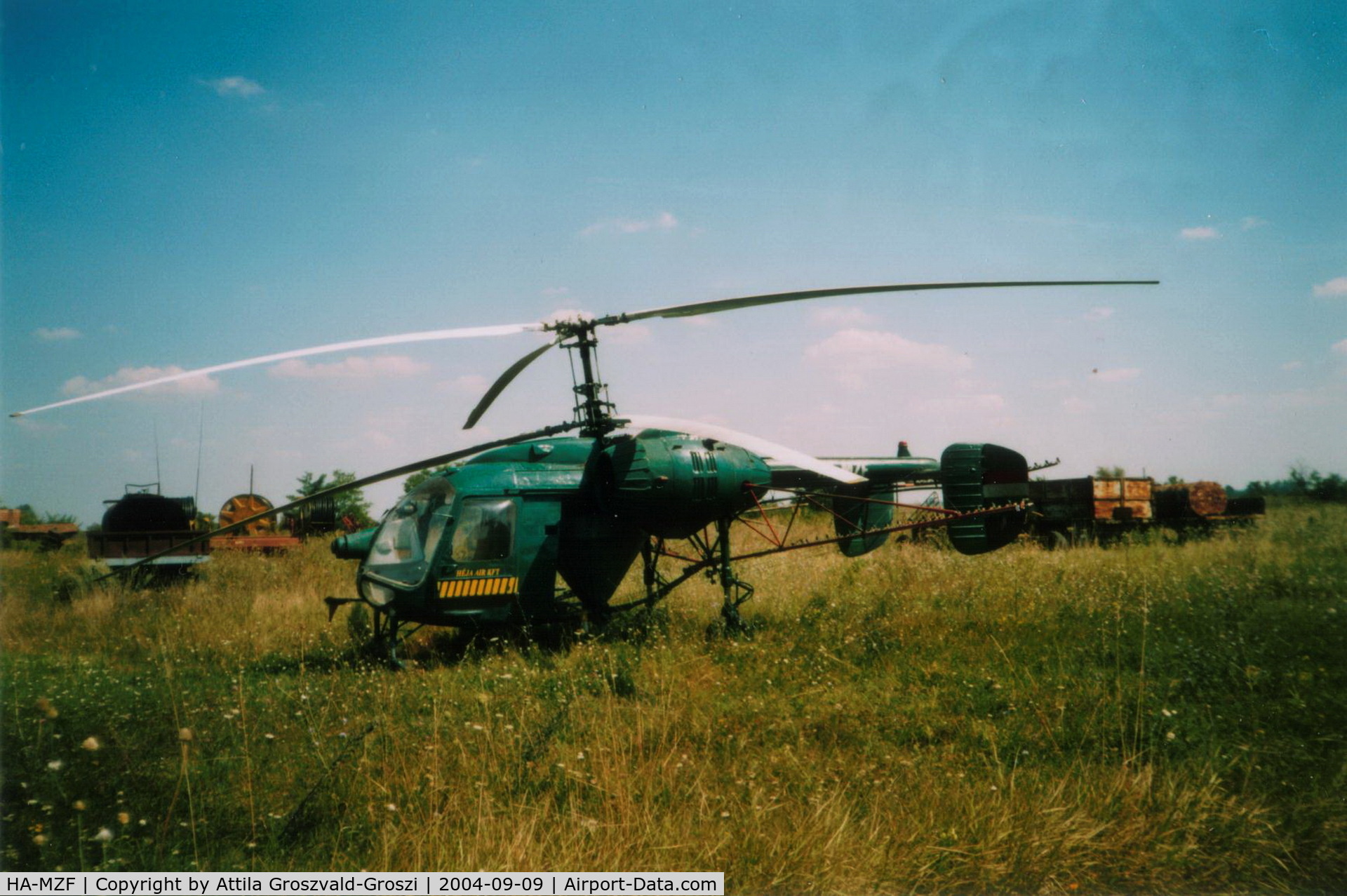 HA-MZF, 1975 Kamov Ka-26 Hoodlum C/N 7504904, Felsömuszáj agricultural take-off field