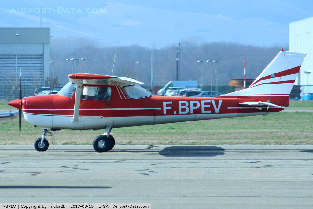 F-BPEV, Reims F150H C/N 0385, Taxiing