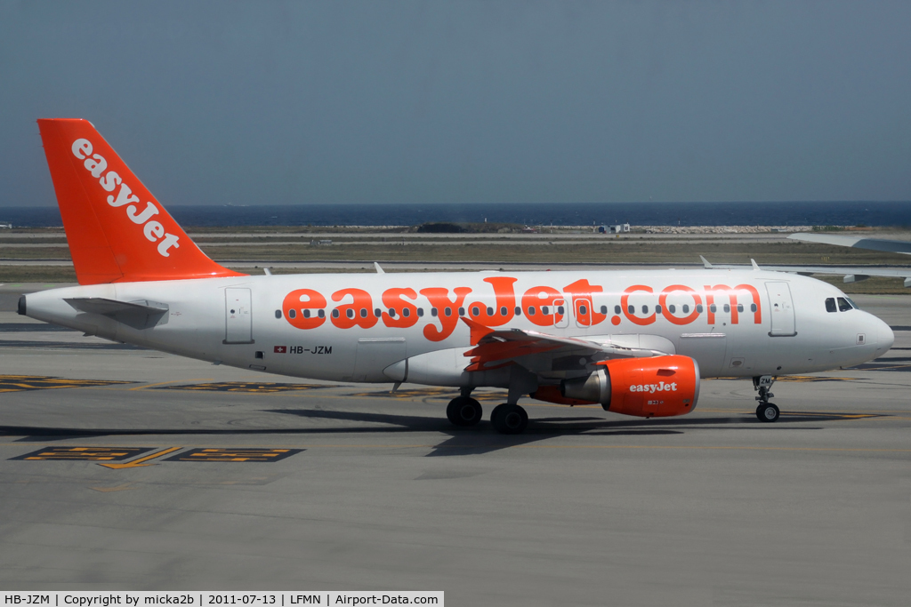 HB-JZM, 2004 Airbus A319-111 C/N 2370, Taxiing