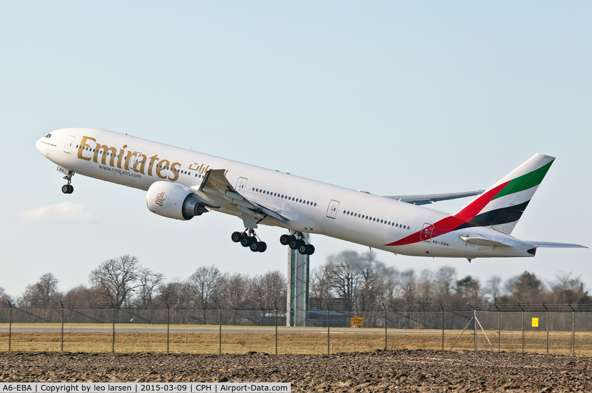 A6-EBA, 2005 Boeing 777-31H/ER C/N 32706, Copenhagen 9.3.2015